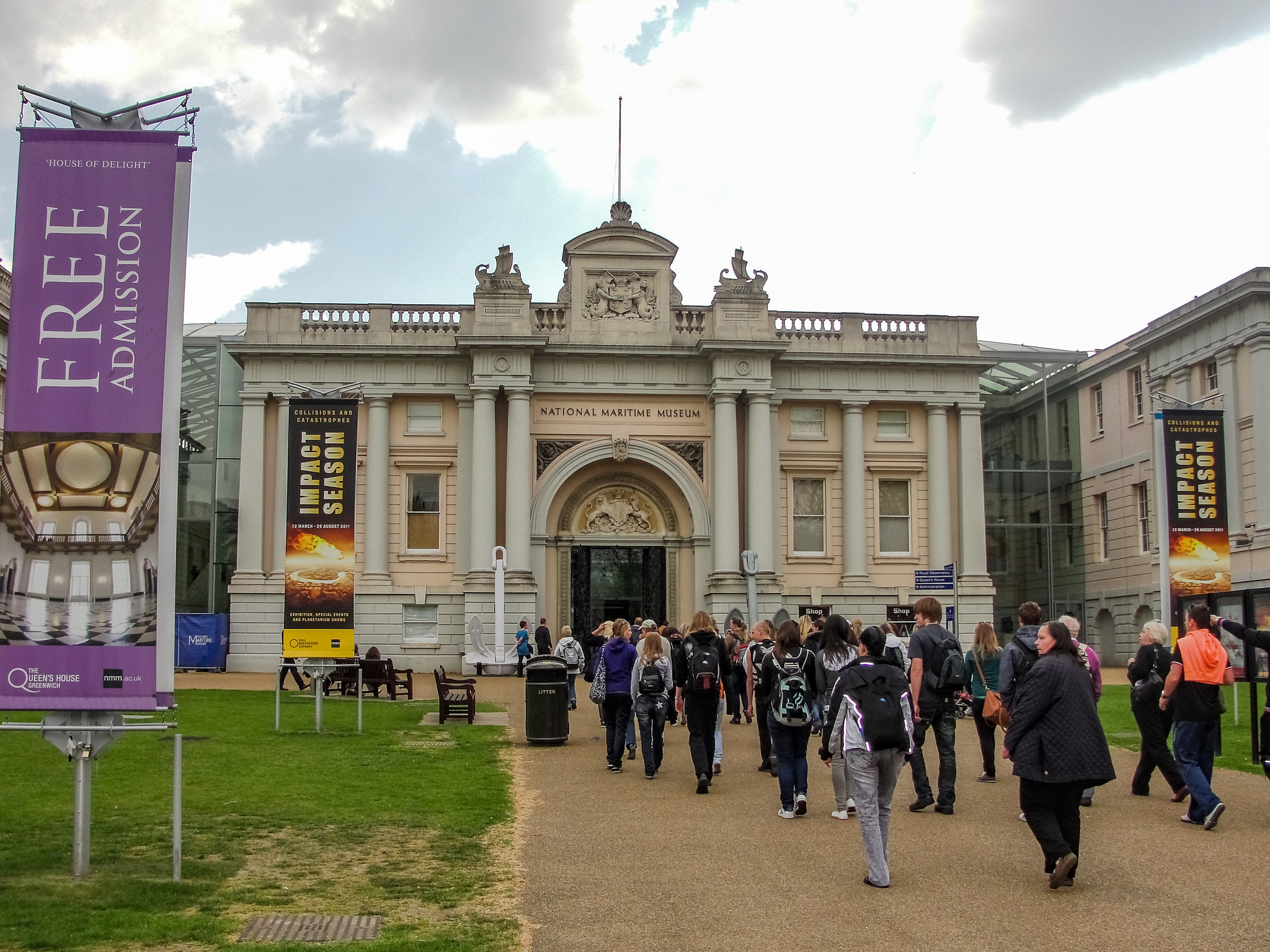 Sony Cyber-shot DSC-H20 sample photo. National maritime museum, london photography