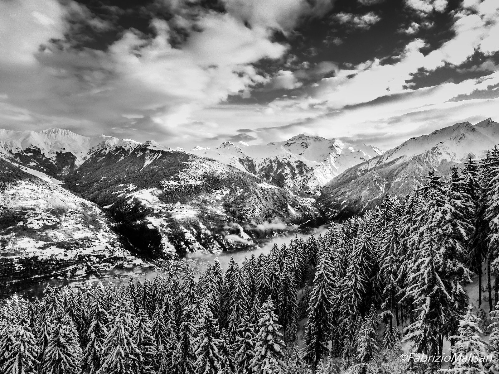 Canon PowerShot SX720 HS sample photo. Atmospheric snowy mountain landscape photography
