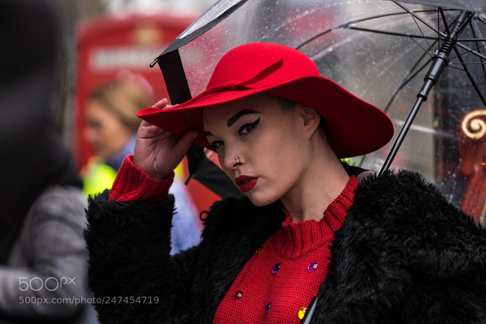 Fujifilm X-T1 sample photo. Red accents photography