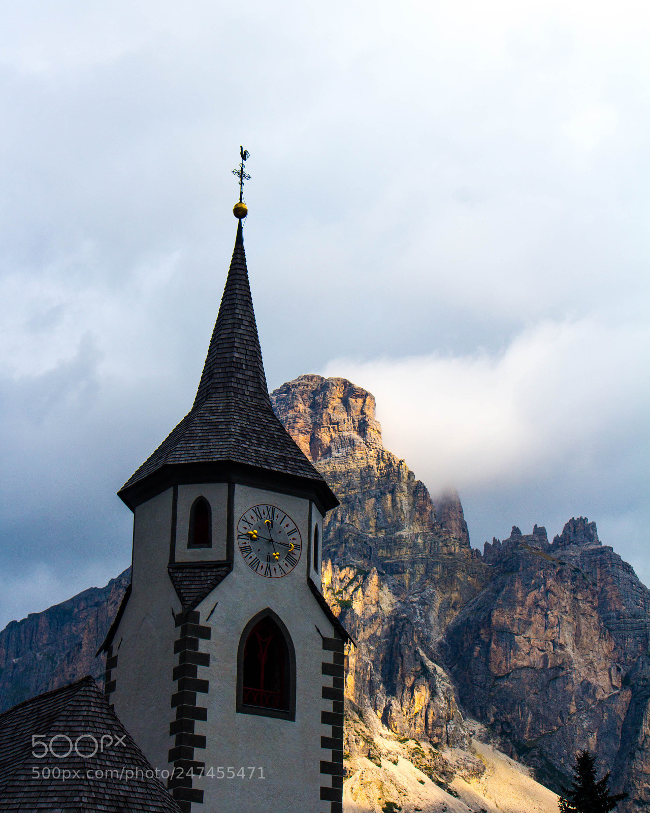 Canon EOS 100D (EOS Rebel SL1 / EOS Kiss X7) sample photo. Corvara in badia photography