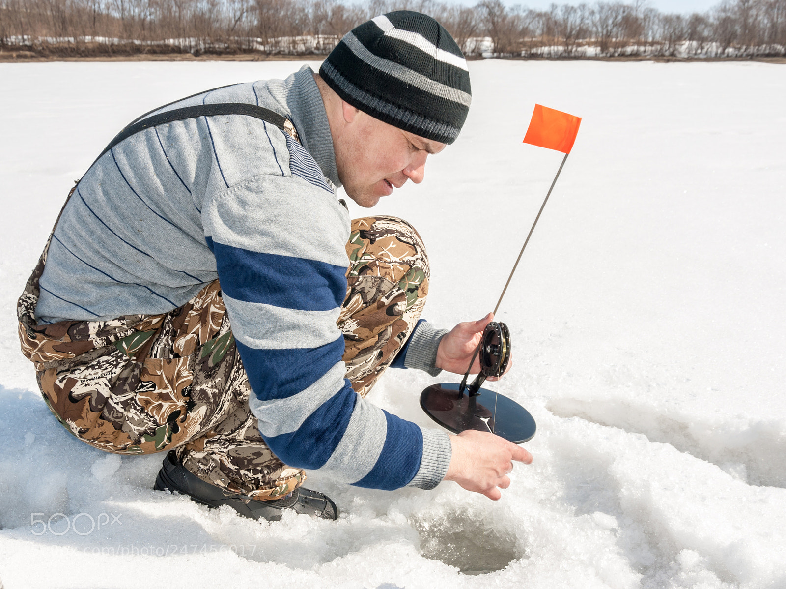 Nikon D3000 sample photo. Winter fishing photography