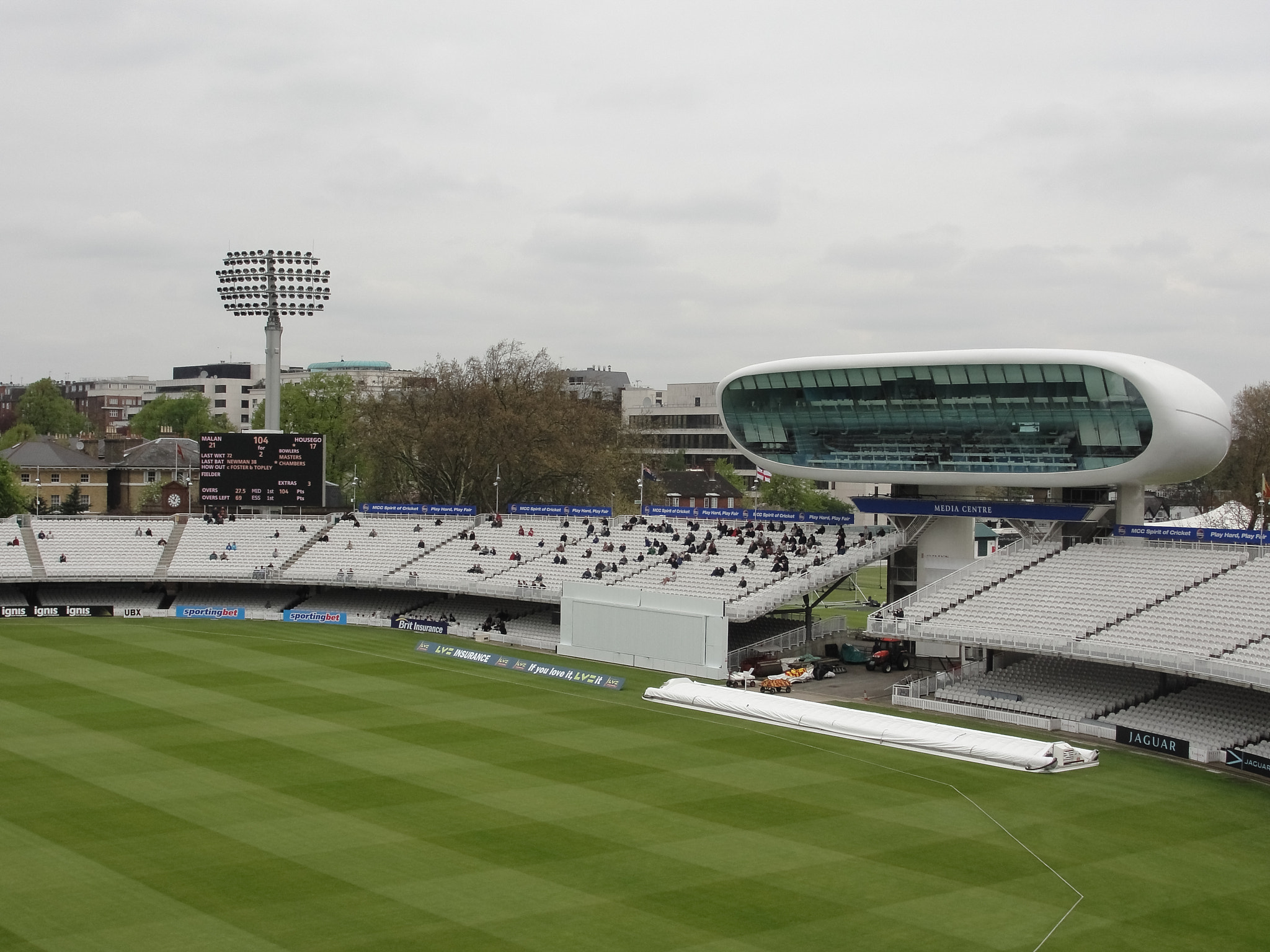 Sony Cyber-shot DSC-H20 sample photo. Media centre at lord's, london photography