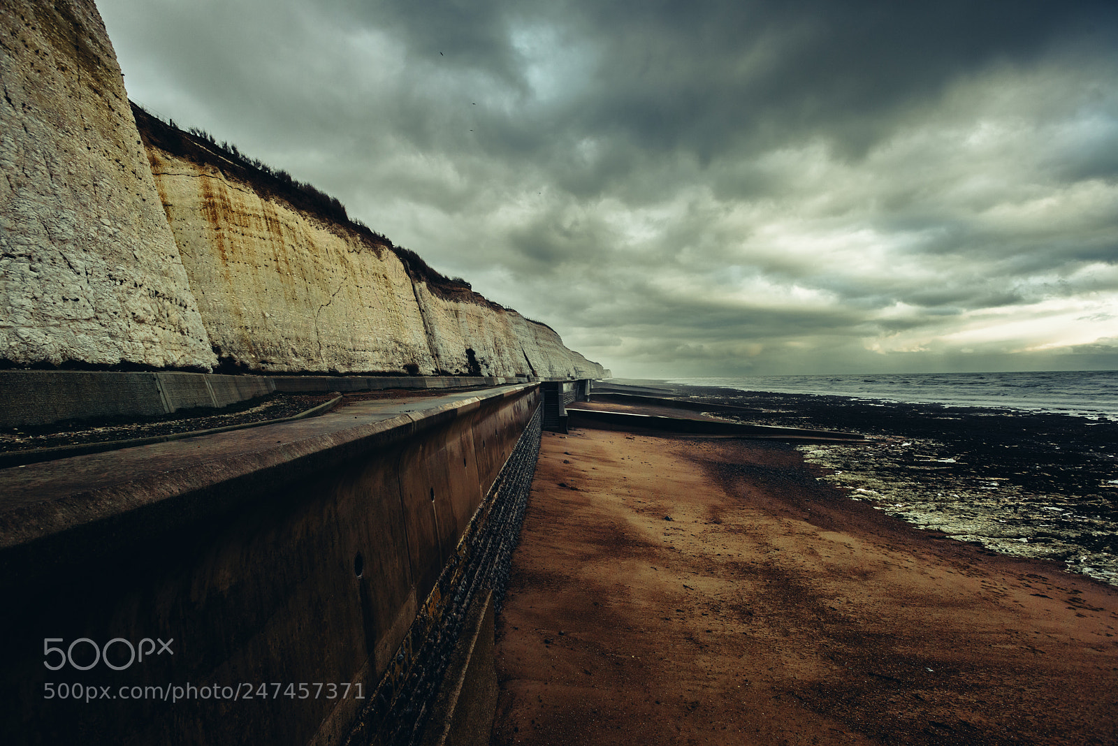 Nikon D810 sample photo. White cliffs in brighton. photography