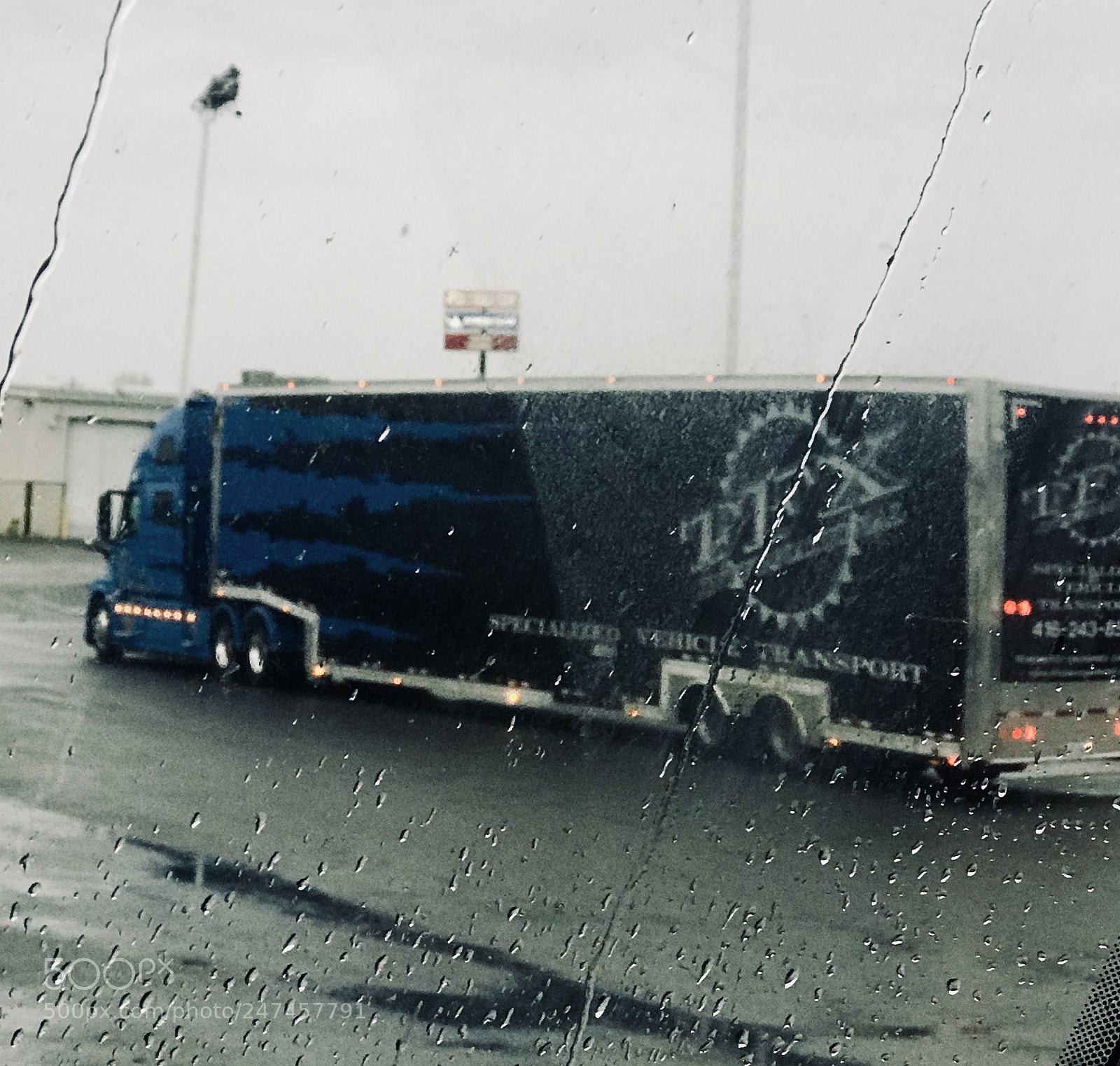 Apple iPhone 7 Plus sample photo. Rainy monday morning big photography