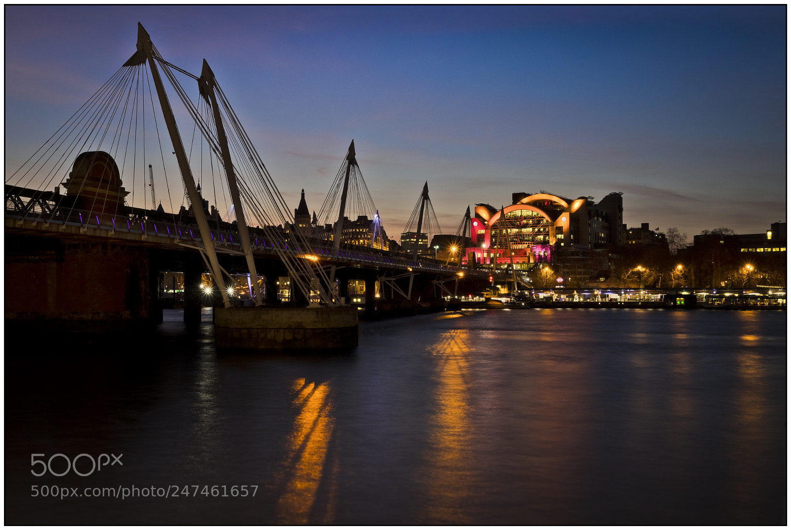 Canon EOS M6 sample photo. Blue hour, charing cross photography