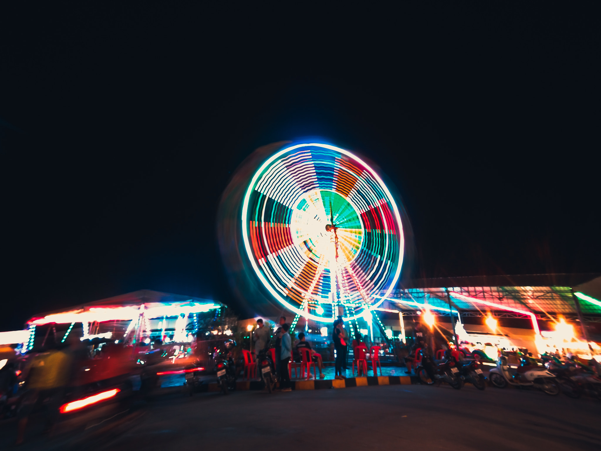 HUAWEI GR5 sample photo. Ferris wheel color photography