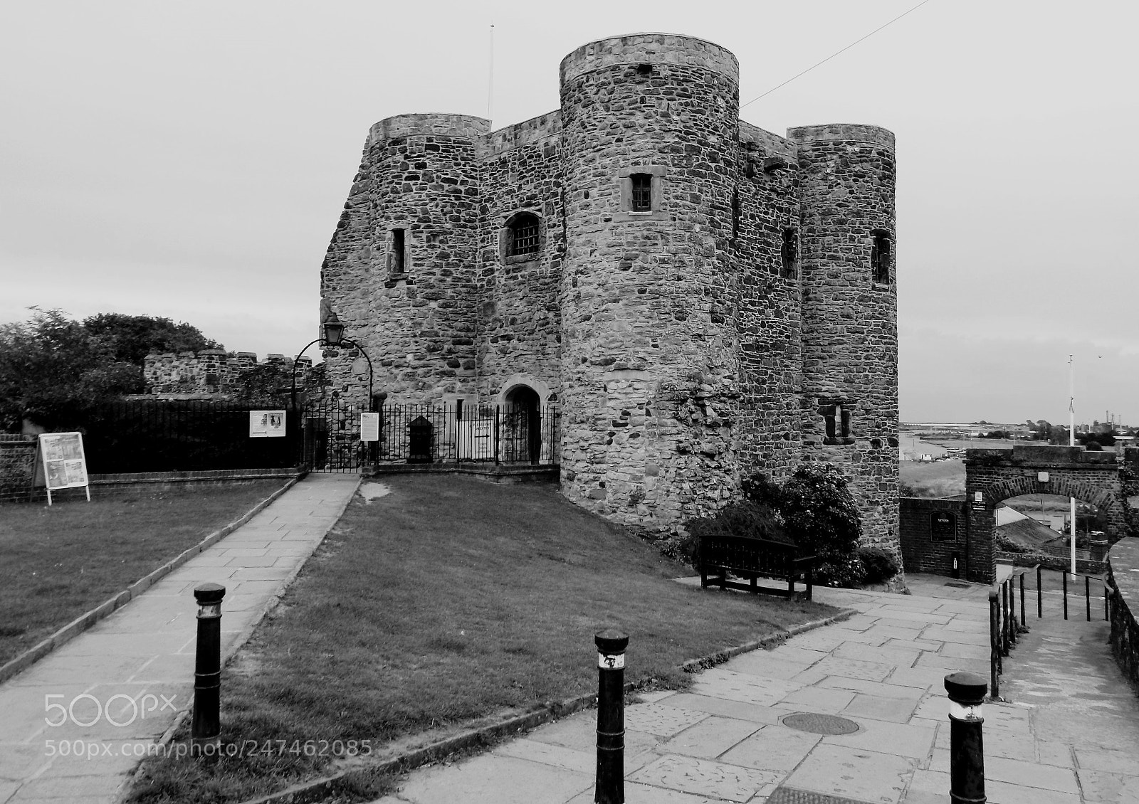 Nikon COOLPIX L340 sample photo. Ypres castle (b & w) photography