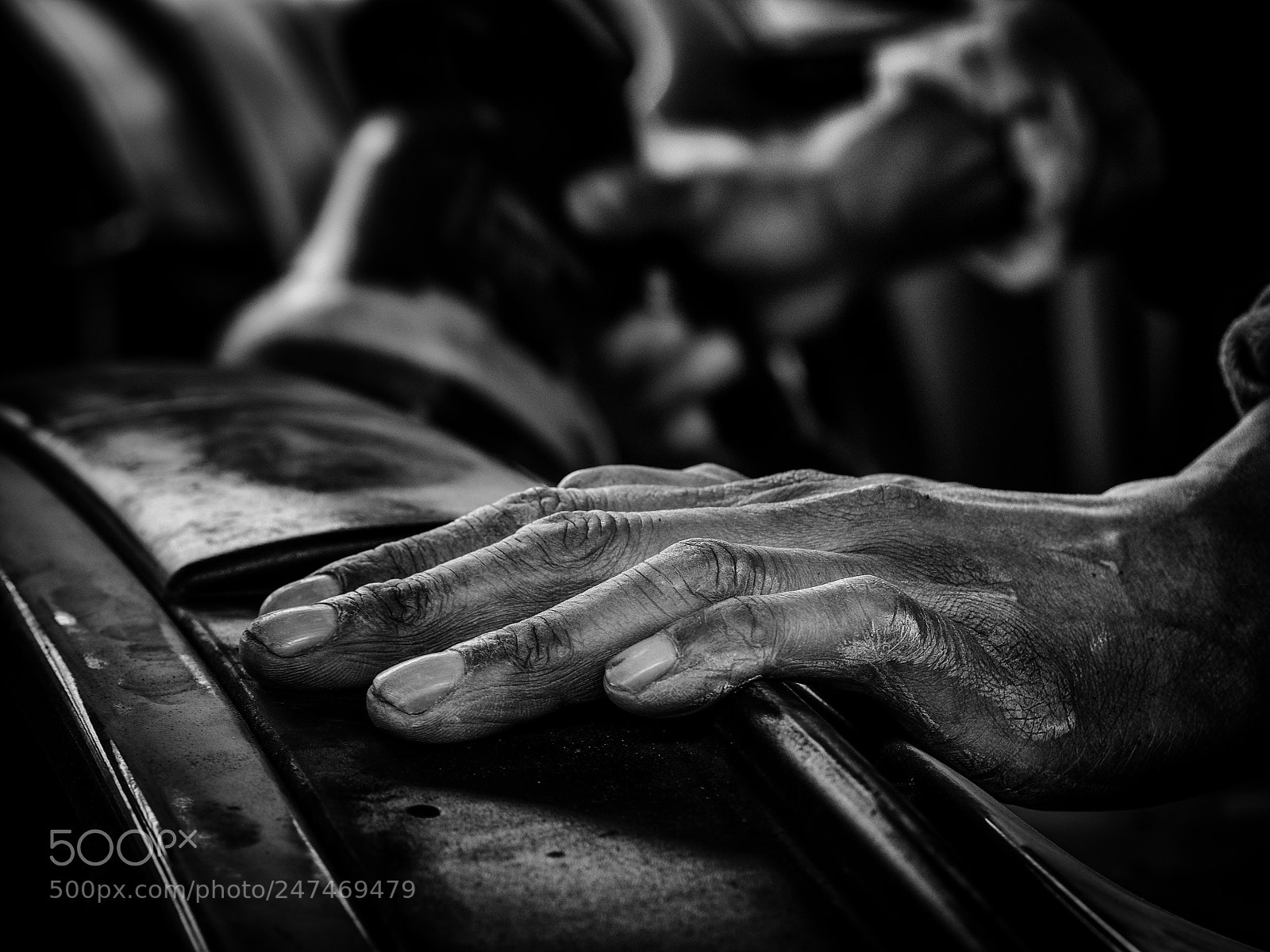 Olympus OM-D E-M10 III sample photo. Hands of life and photography