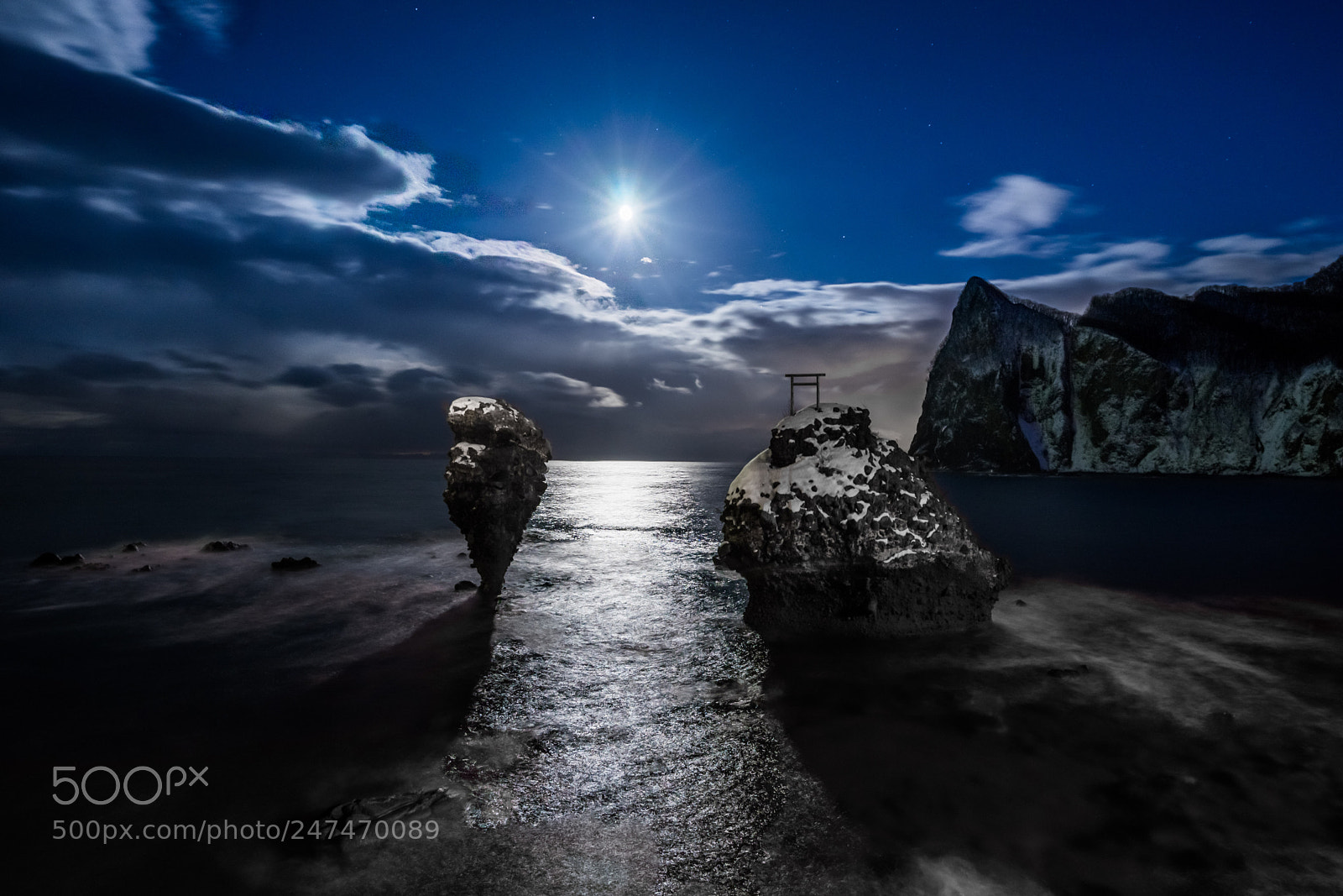 Sony a7 sample photo. Moonlight on hokkaido photography