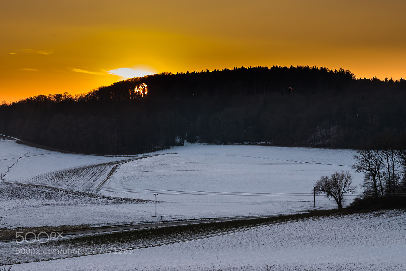 Panasonic Lumix DMC-GX85 (Lumix DMC-GX80 / Lumix DMC-GX7 Mark II) sample photo. Winter-sunset photography