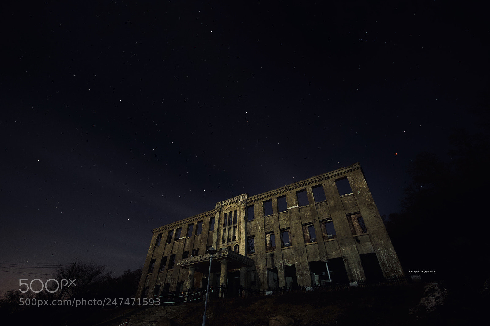 Canon EOS 7D Mark II sample photo. The scar of war photography