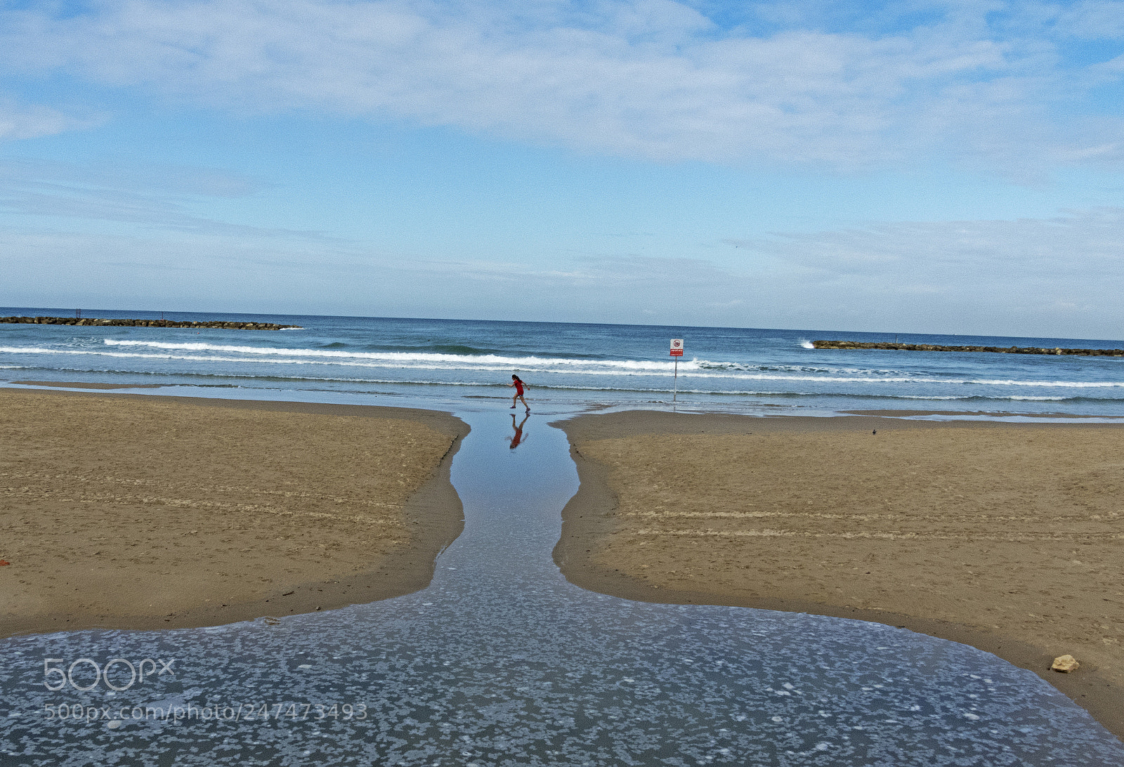 Nikon Coolpix B700 sample photo. She and the sea. photography