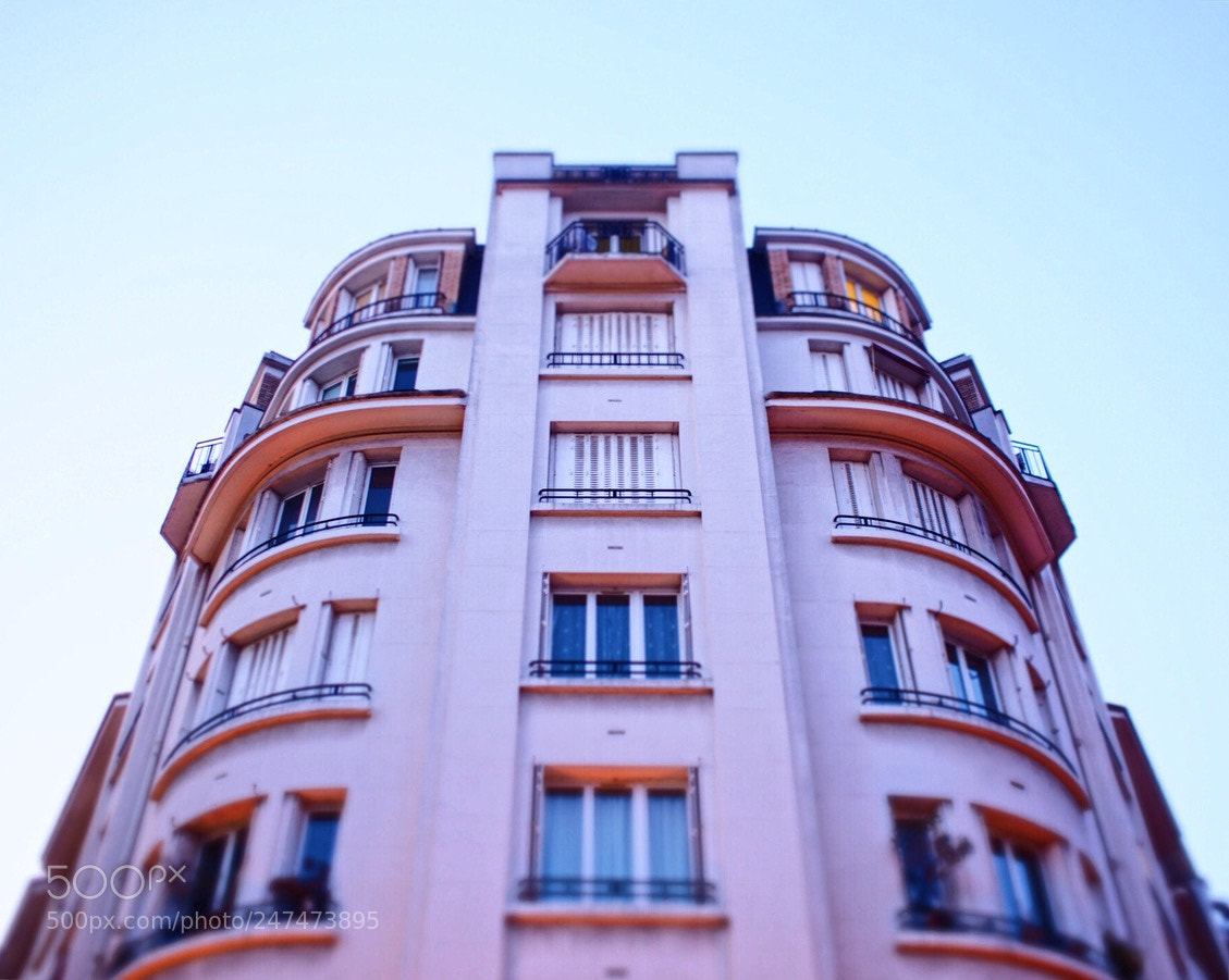 Olympus OM-D E-M10 sample photo. Pink building photography