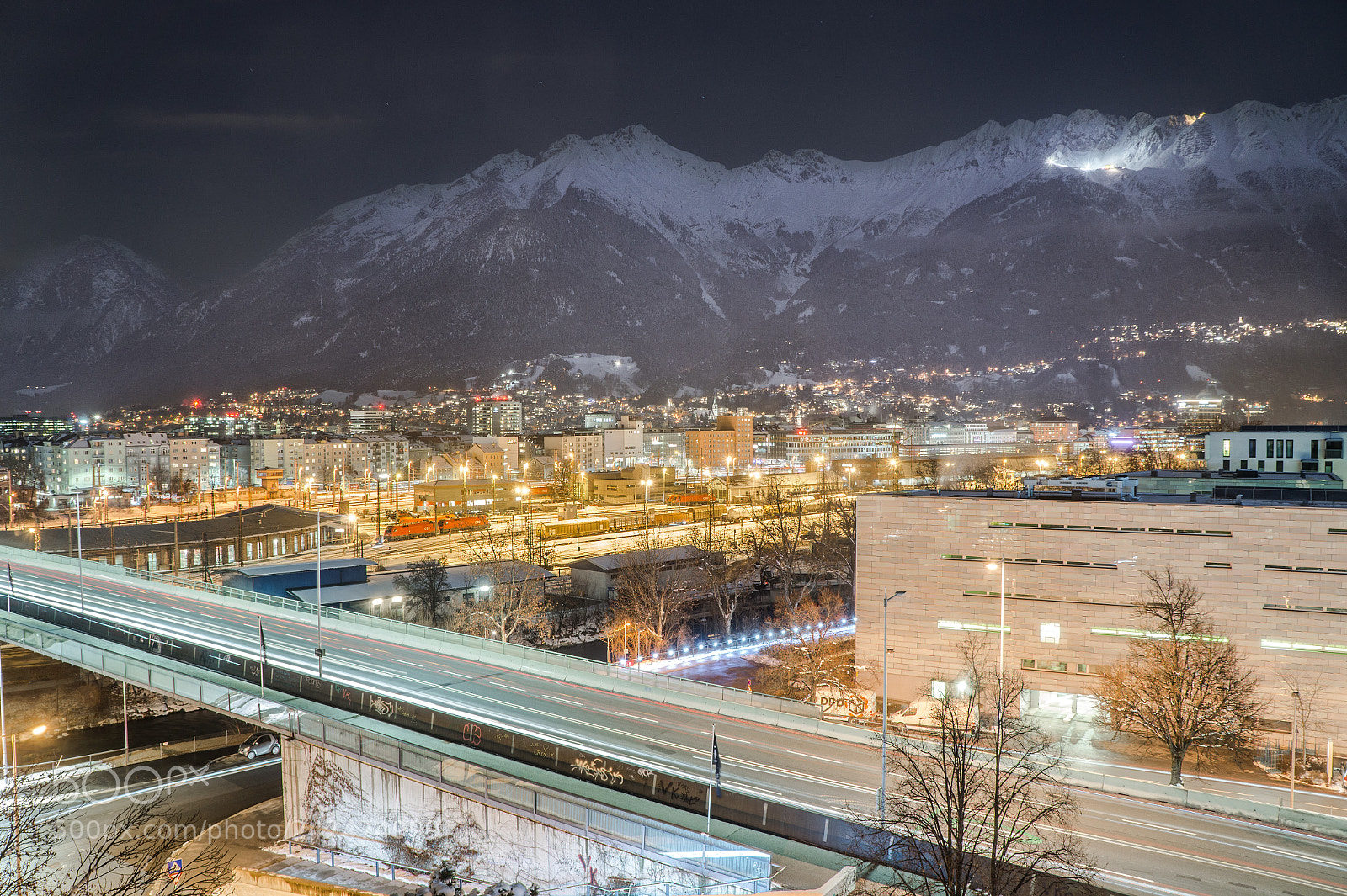 Sony Alpha a3000 sample photo. City at night: innsbruck photography