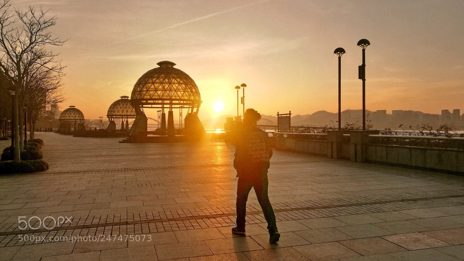 HUAWEI Mate 8 sample photo. 夕下男孩 photography