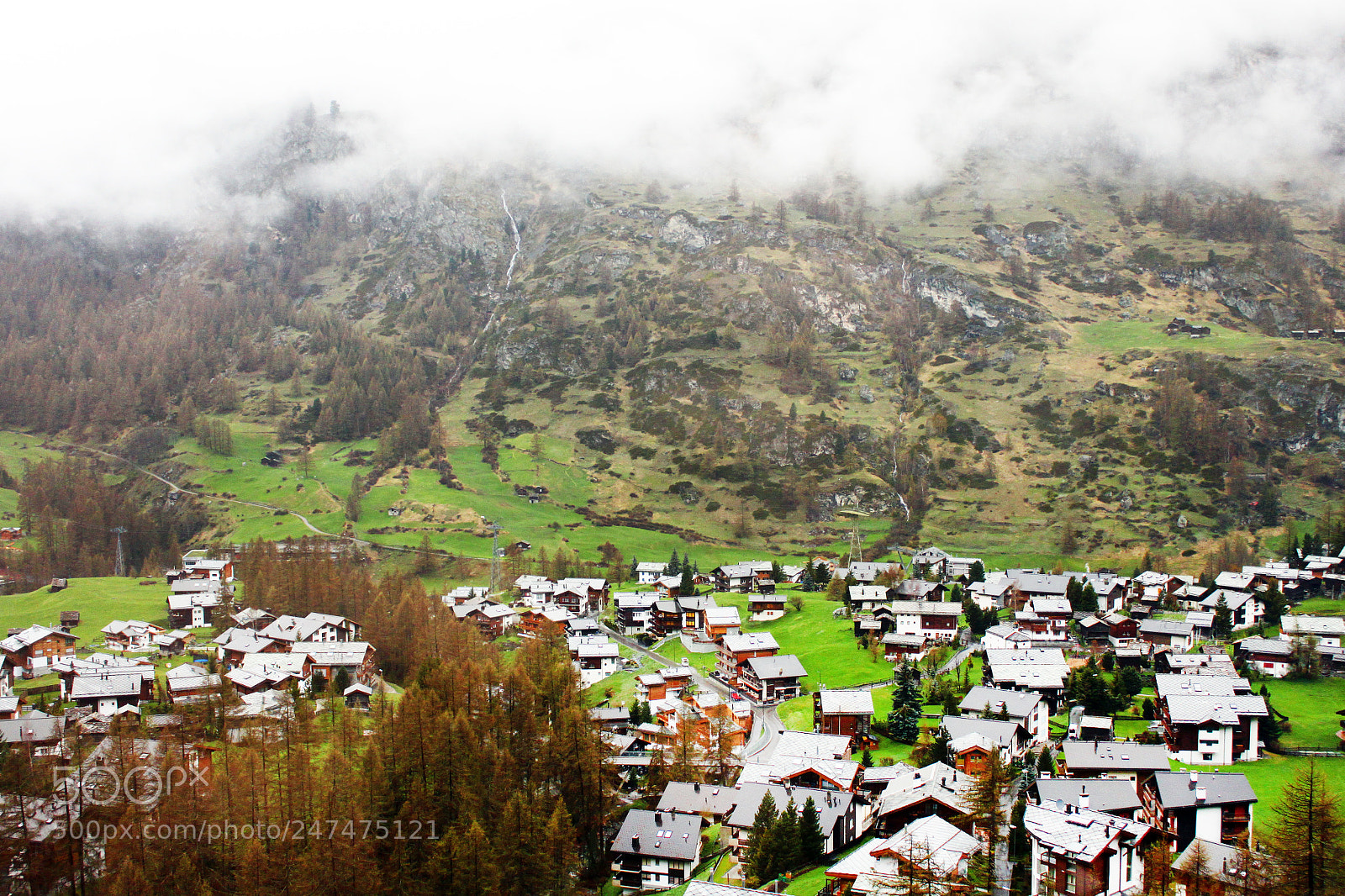Canon EOS 500D (EOS Rebel T1i / EOS Kiss X3) sample photo. Zermatt, switzerland photography