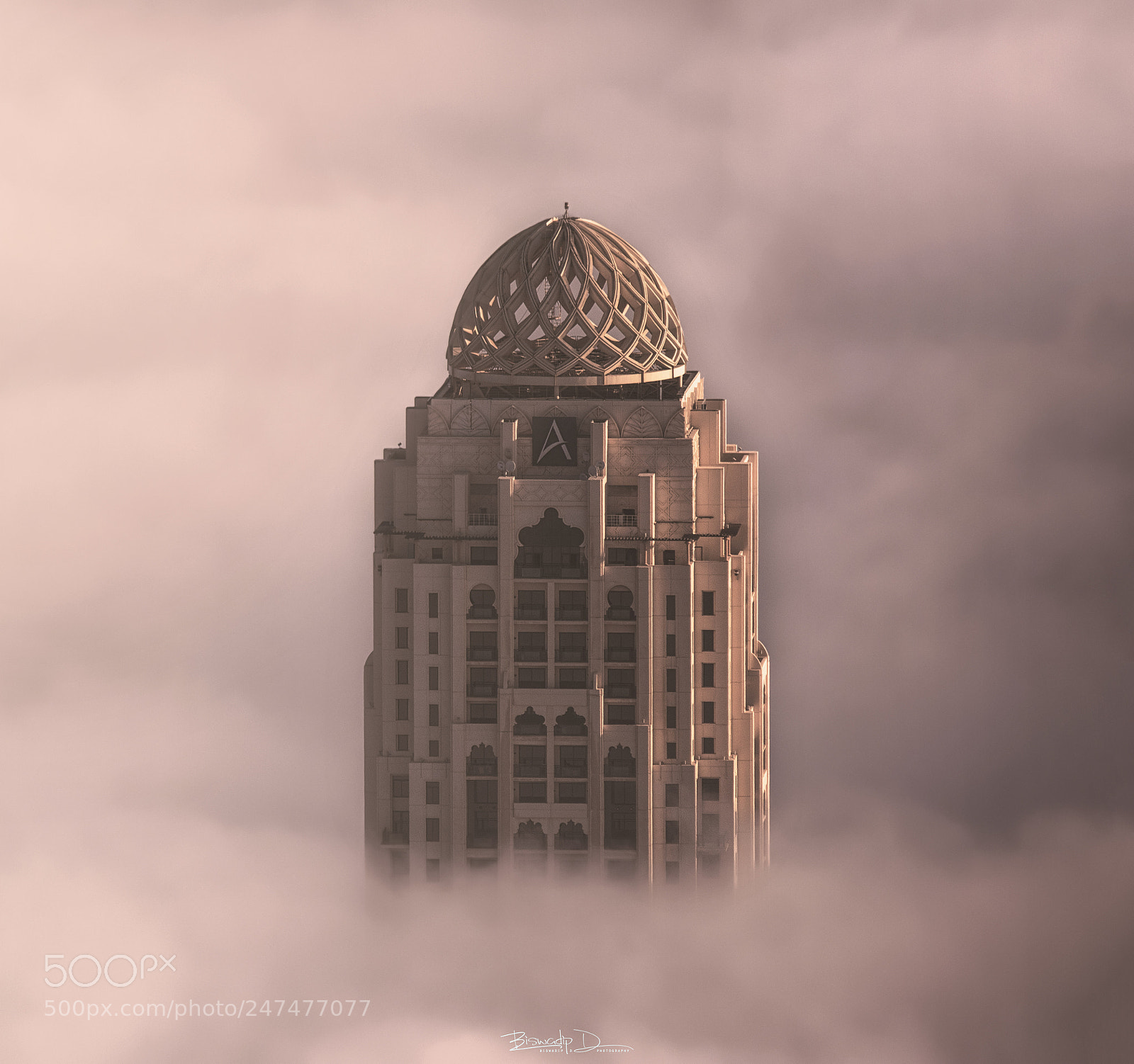 Canon EOS 80D sample photo. Mysterious foggy city photography