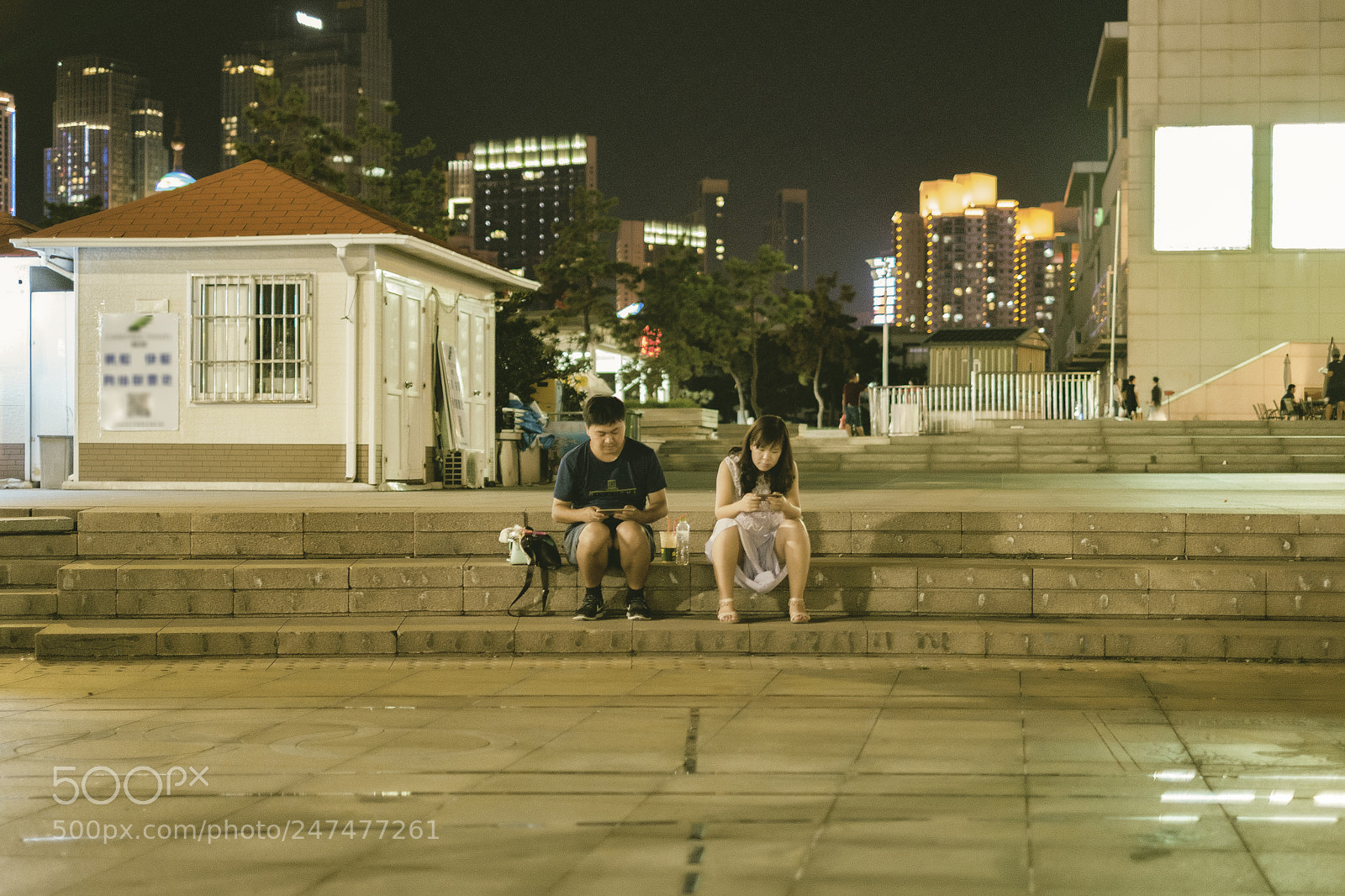 Fujifilm X-Pro2 sample photo. The most familiar strangers photography