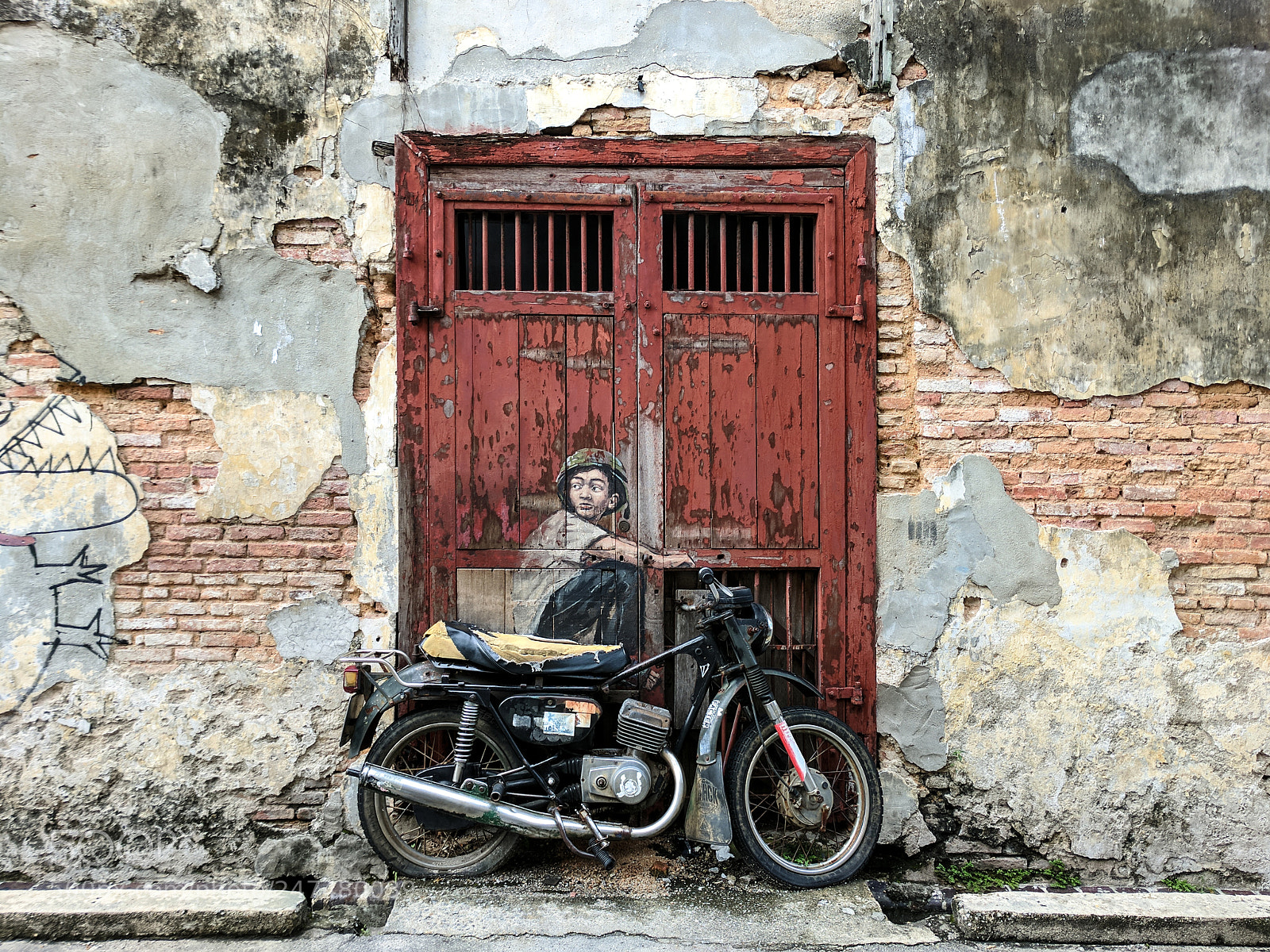Google Pixel sample photo. Boy on a bike photography