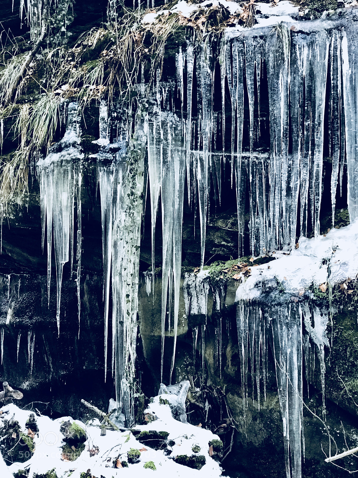 Apple iPhone 7 Plus sample photo. Frozen water photography