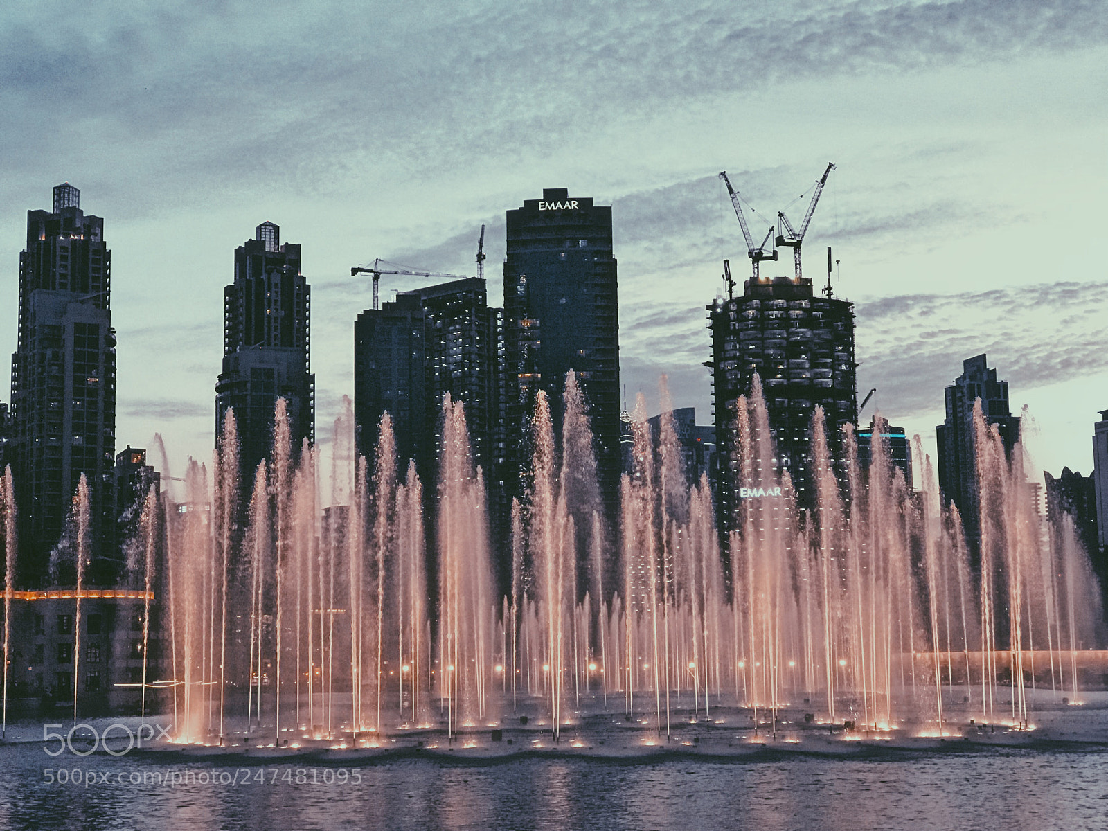 Apple iPhone 7 Plus sample photo. Dancing fountain... photography