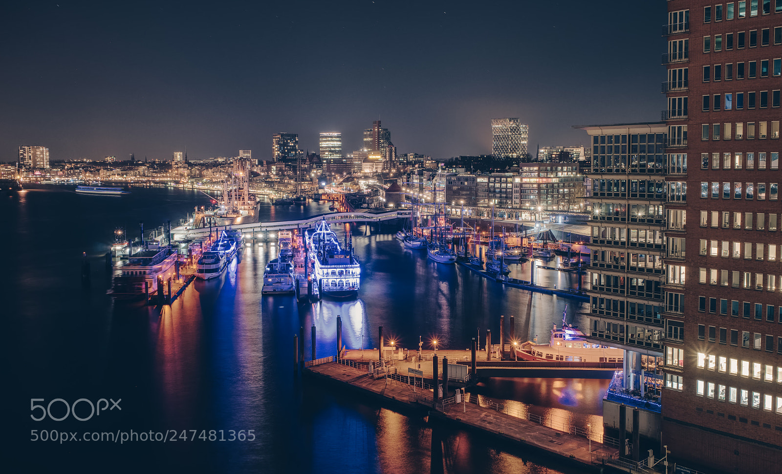 Sony a7 sample photo. Hamburg photography