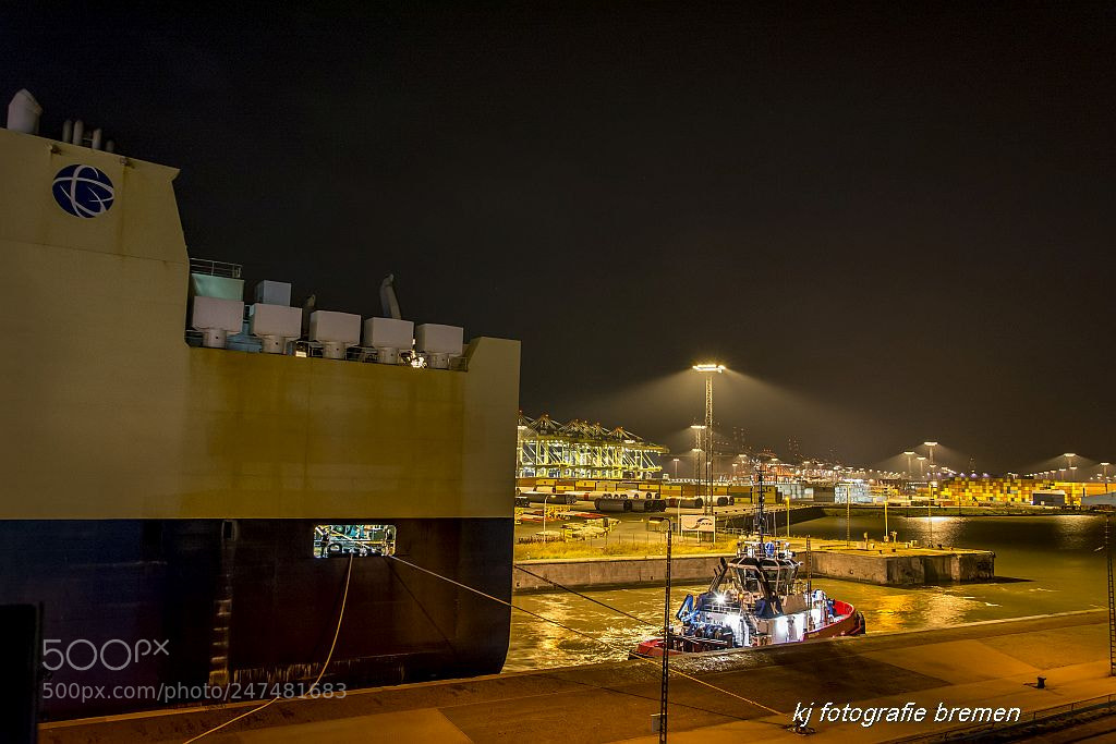 Nikon D7100 sample photo. Bremerhaven, roro frachter beim photography