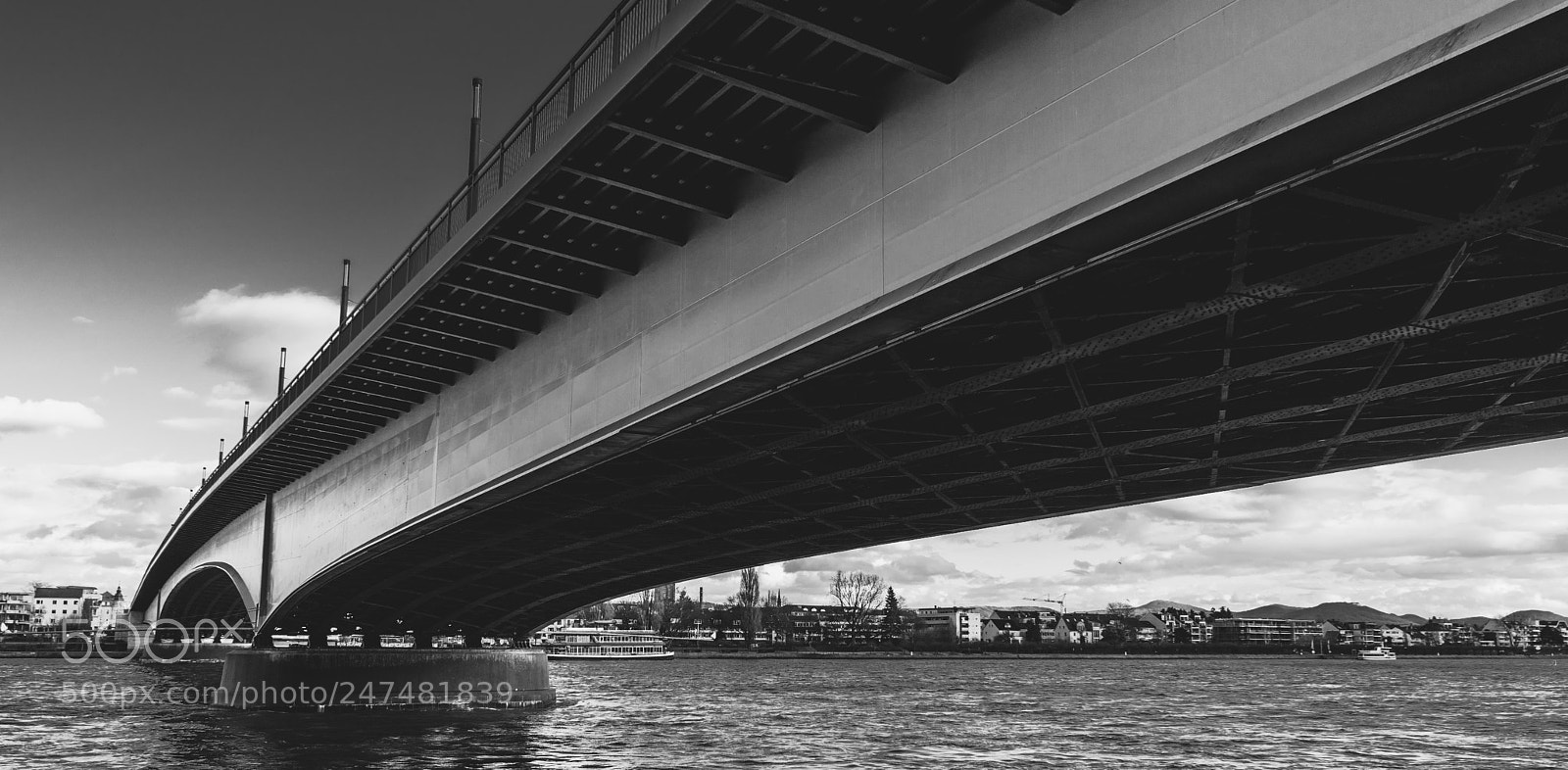 Sony a7 sample photo. Kennedy brücke bw photography