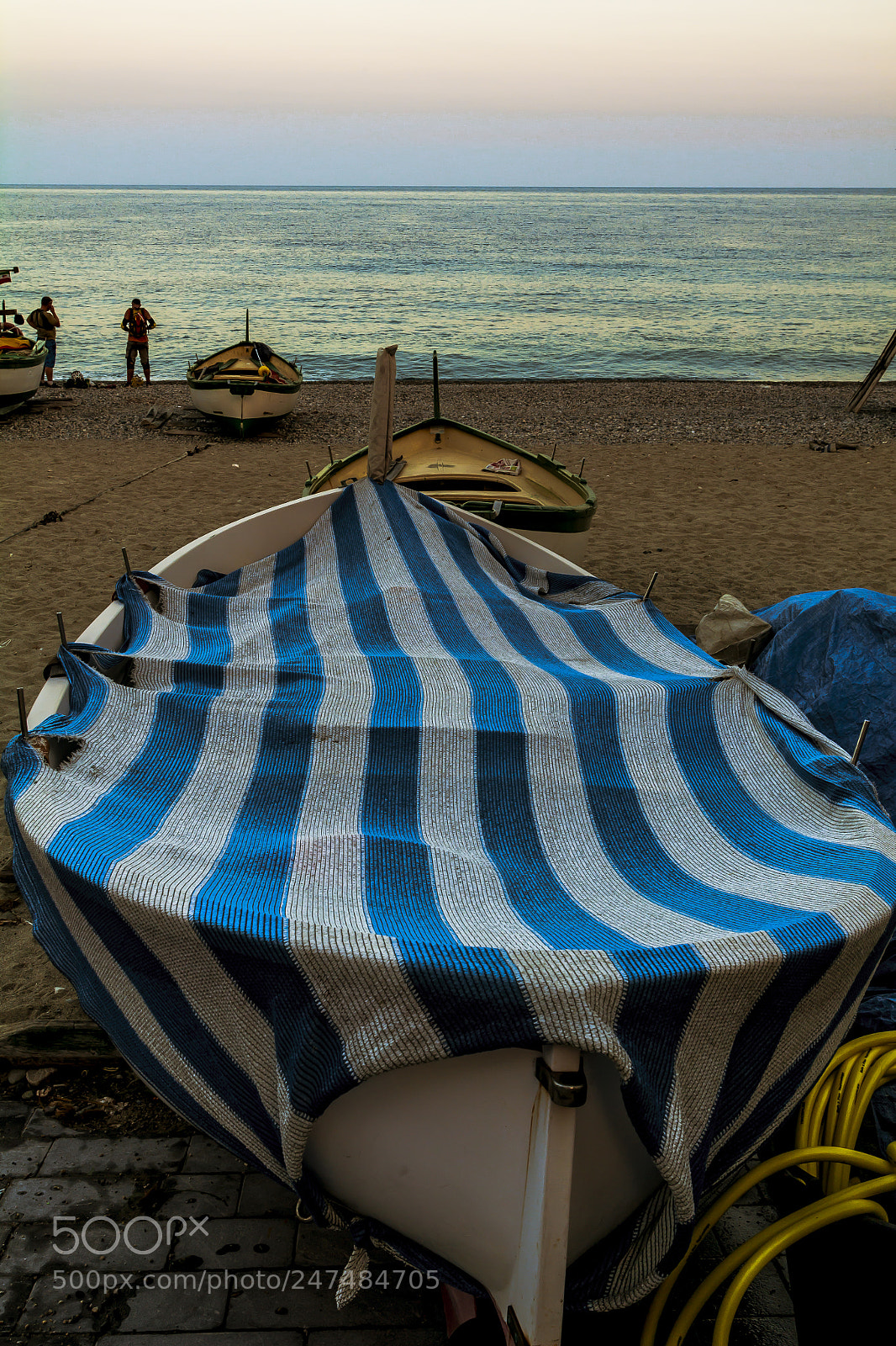 Pentax K-7 sample photo. A trendy blanket..... photography