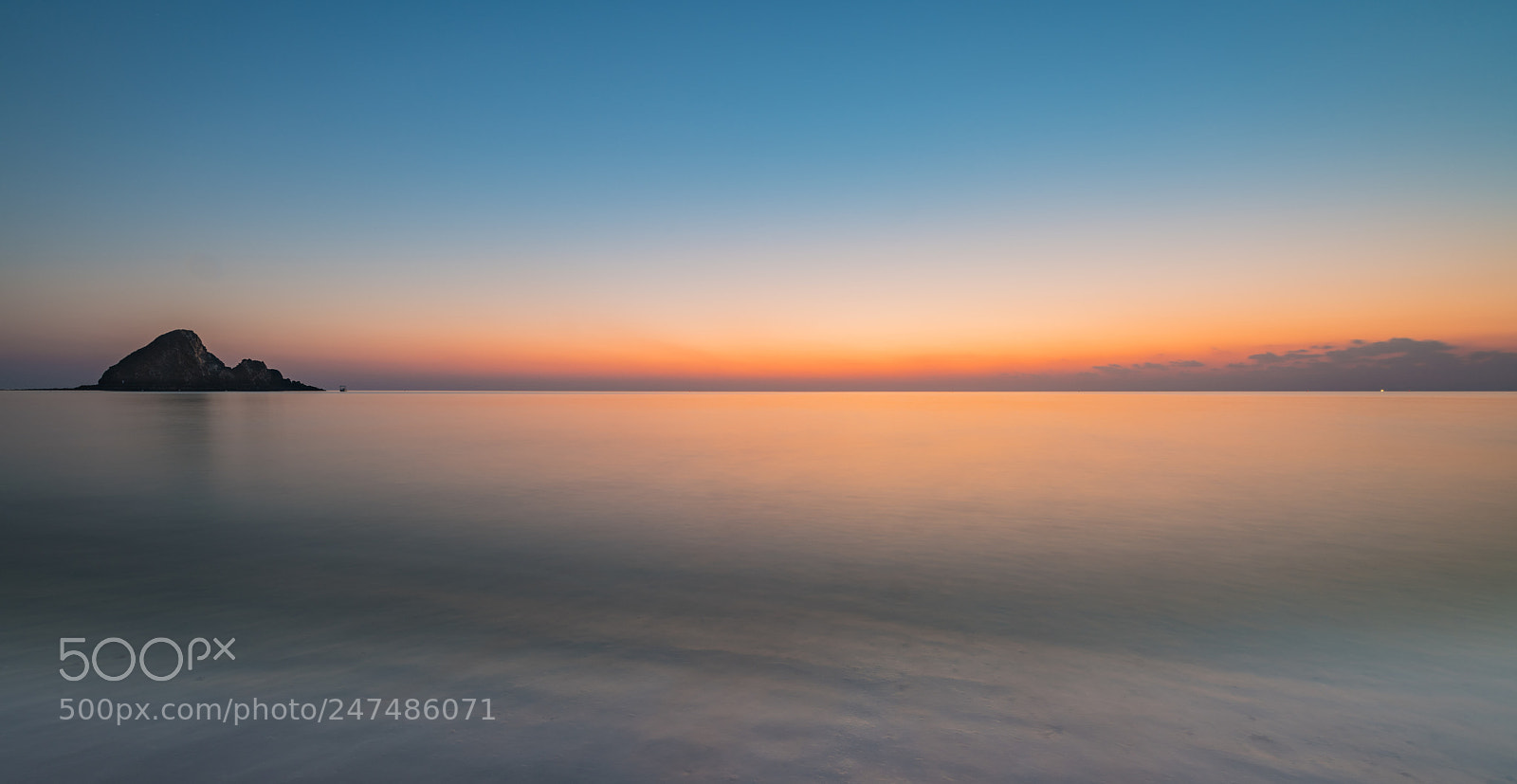 Nikon D850 sample photo. Sunrise at fujairah beach photography
