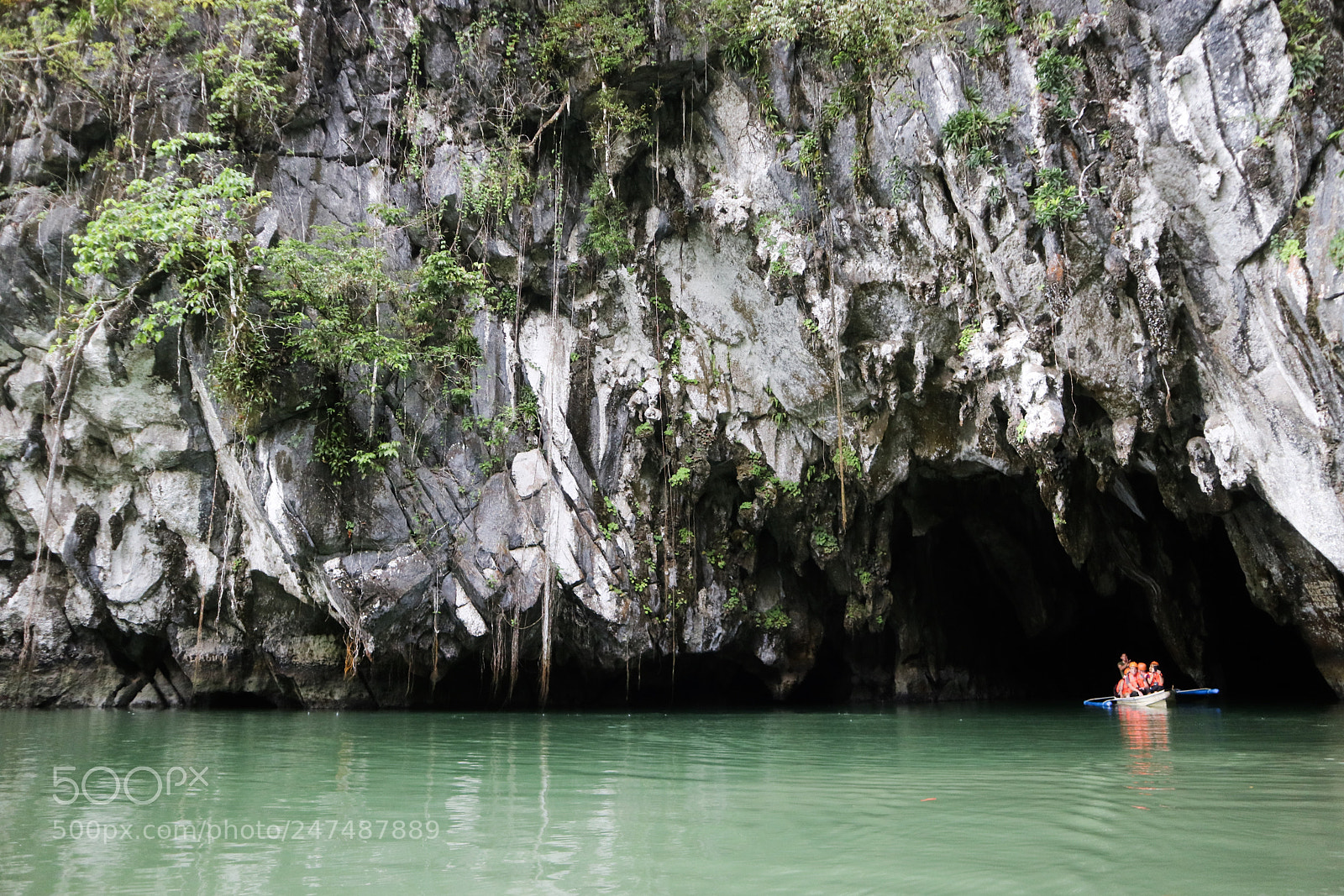 Canon EOS M3 sample photo. Underground river photography