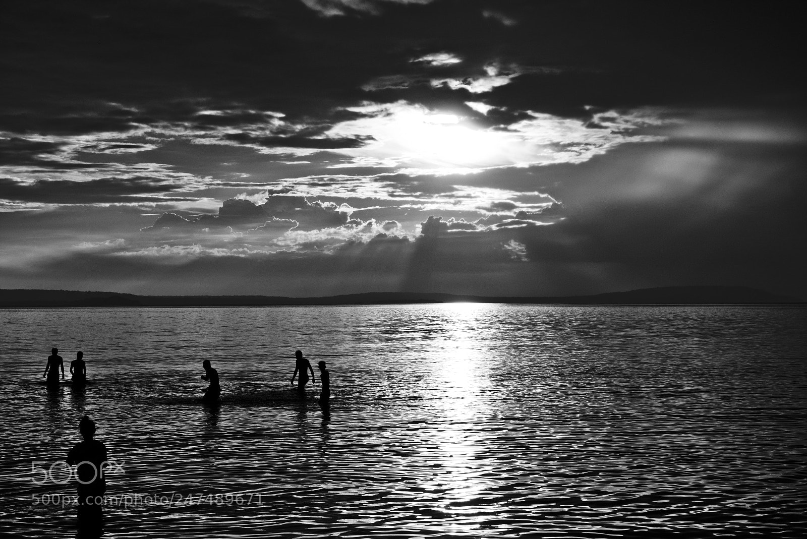 Fujifilm X-T10 sample photo. Bathing in the sunset photography