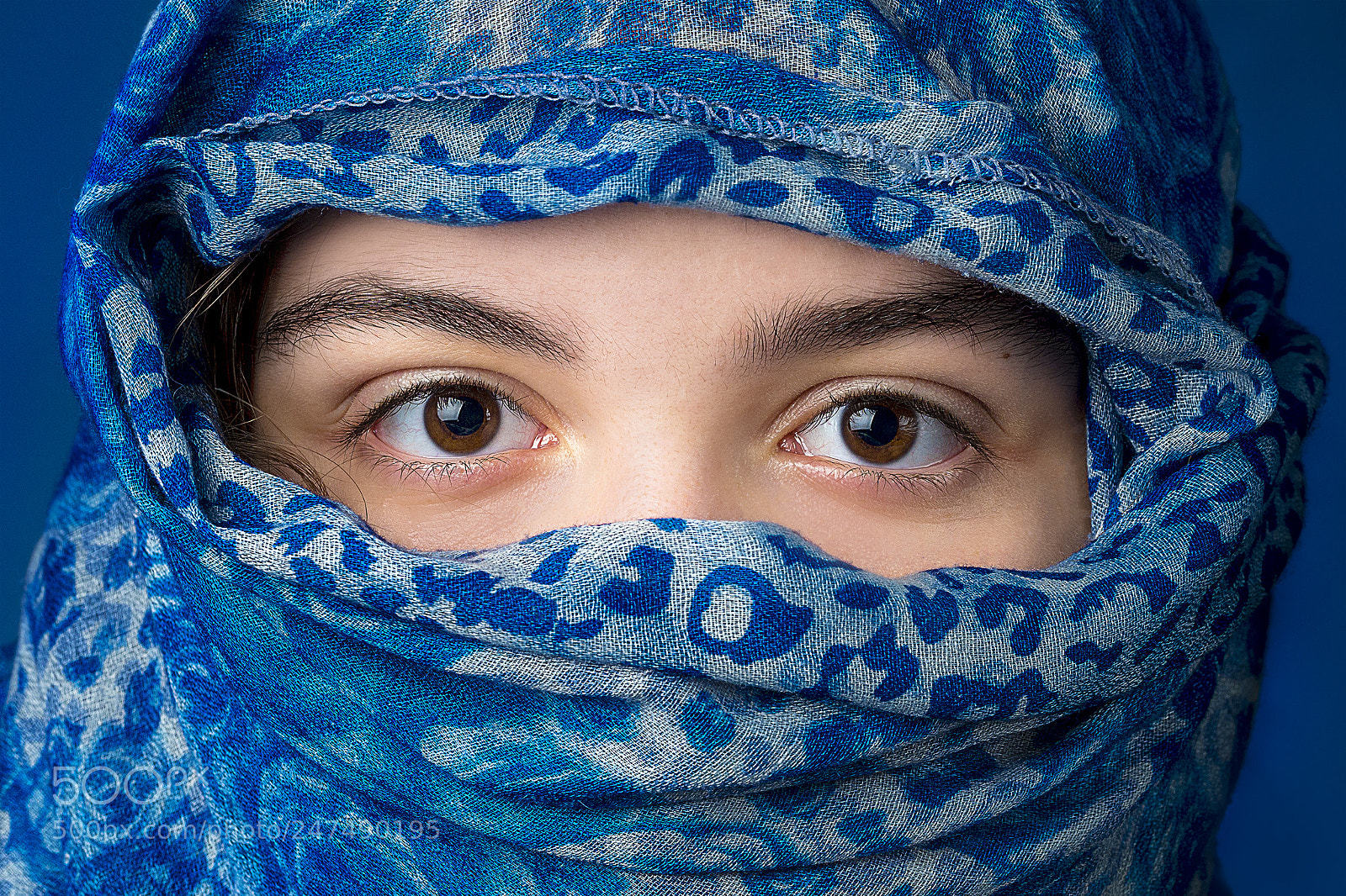Olympus OM-D E-M10 II sample photo. Bright eyes photography