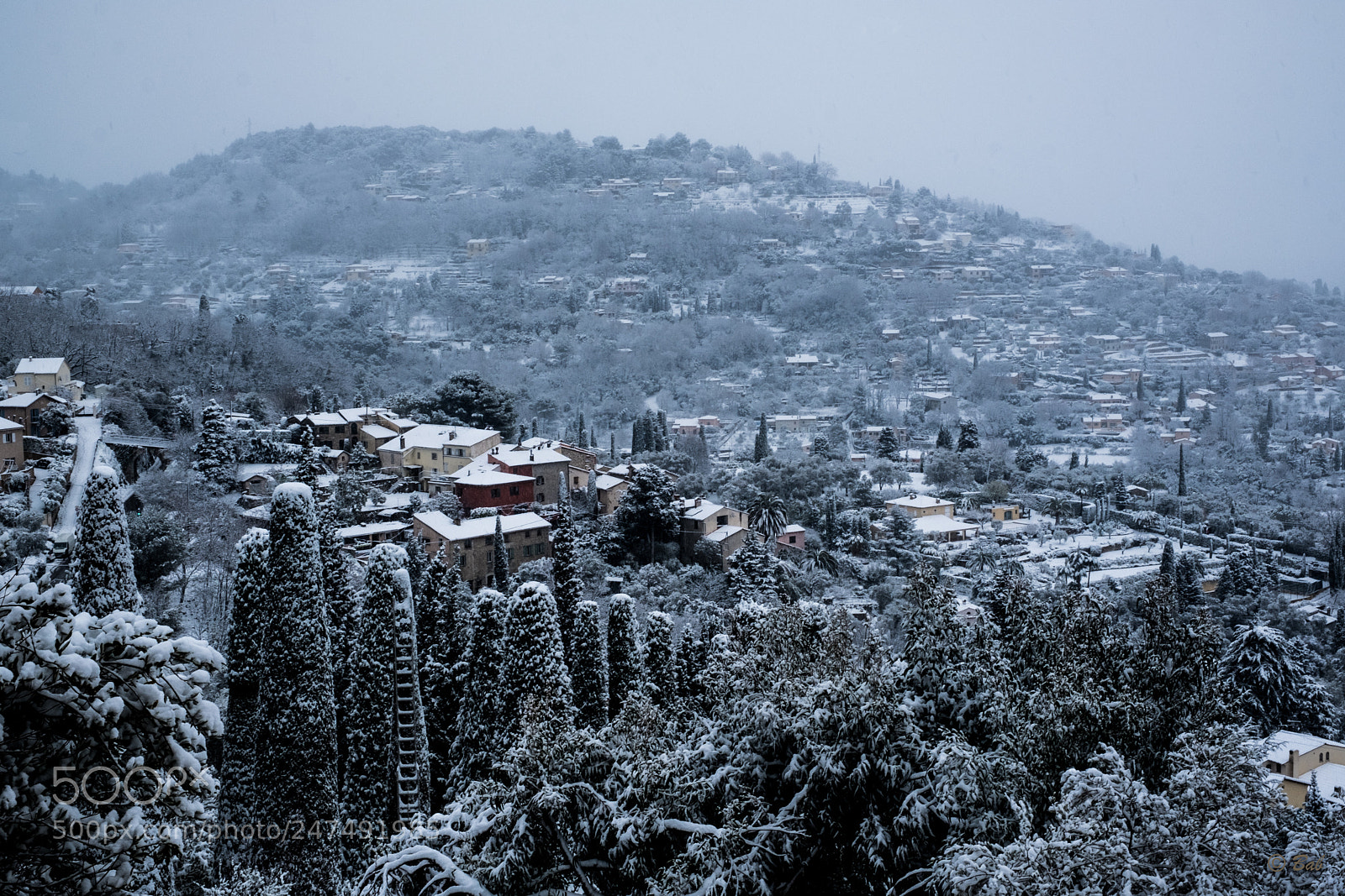 Fujifilm X-T2 sample photo. Magagnosc sous la neige photography