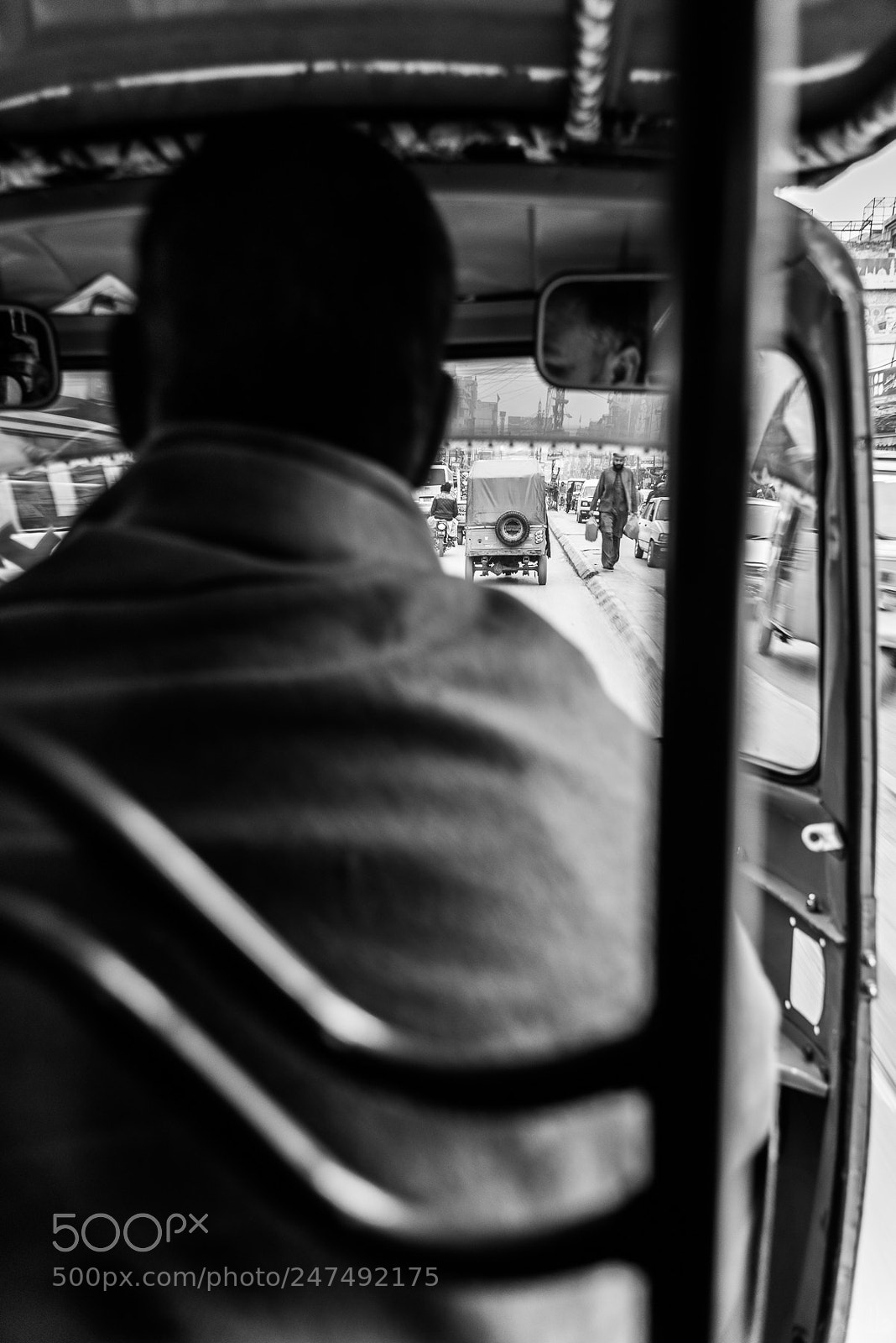 Nikon D810 sample photo. Cramped photography