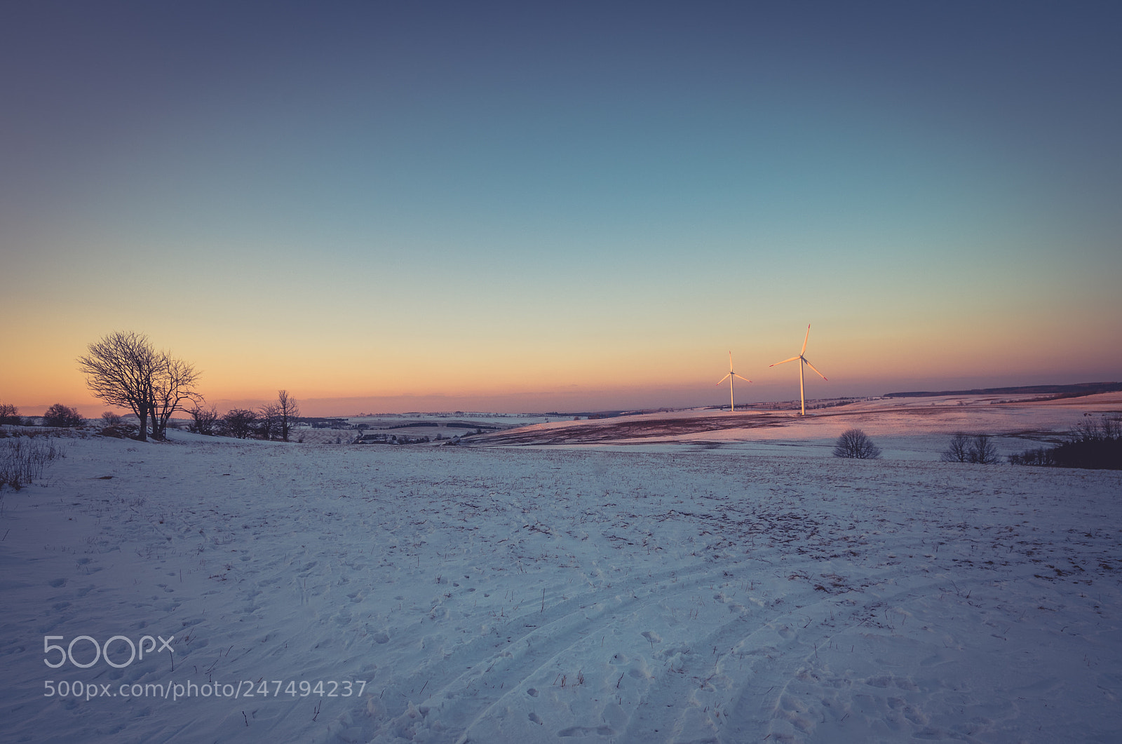Pentax K-50 sample photo. Freezing vold sinset at photography