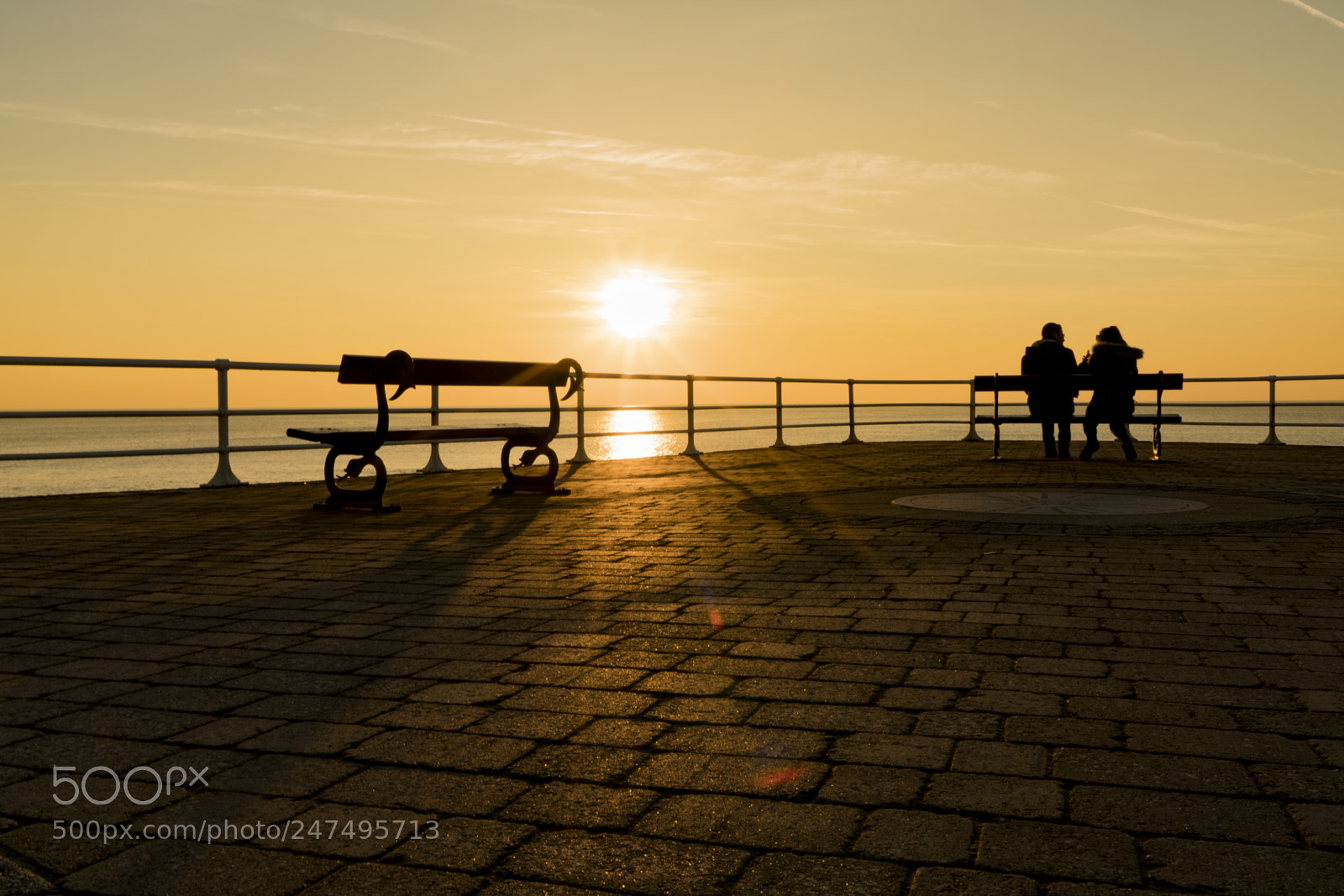 Sony a7R II sample photo. Two people silhouetted by photography