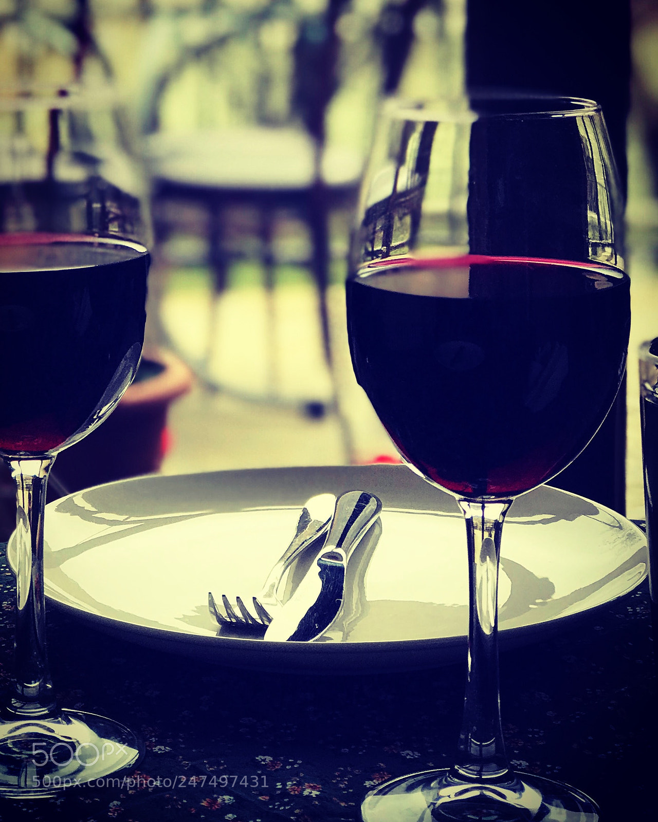 Apple iPhone 7 Plus sample photo. #redwine ? photography