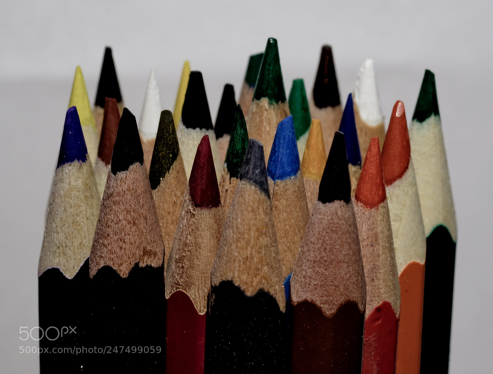 Fujifilm X-Pro2 sample photo. Colored pencils photography
