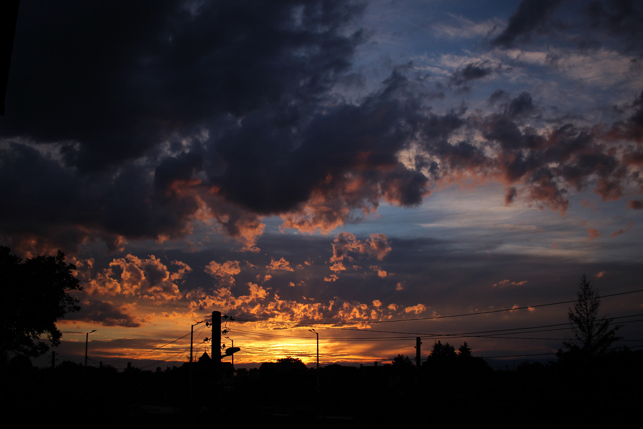 Canon EF-S 24mm F2.8 STM sample photo. Sunset photography