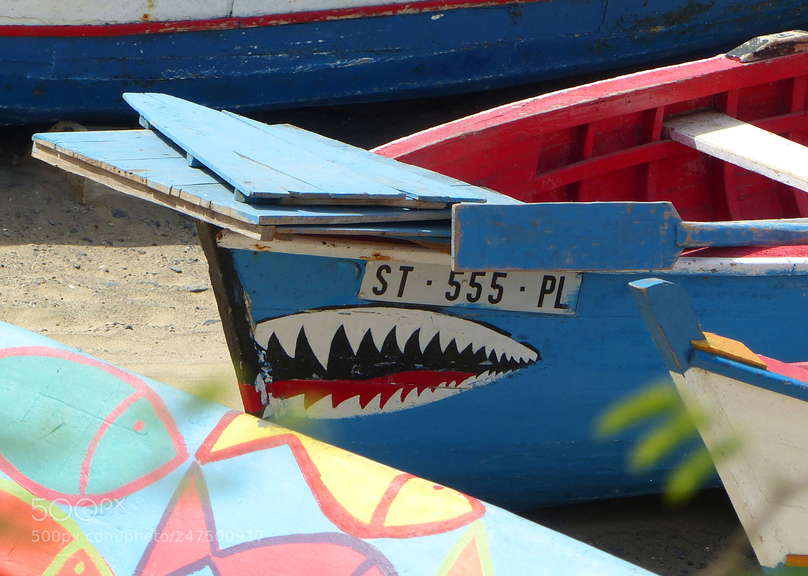 Panasonic Lumix DMC-FZ200 sample photo. Fishing boats at tarrafal photography