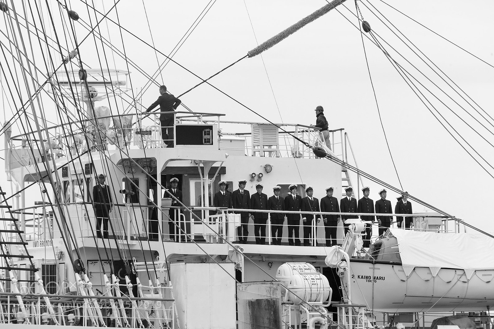Nikon D810 sample photo. Ready to leave port photography