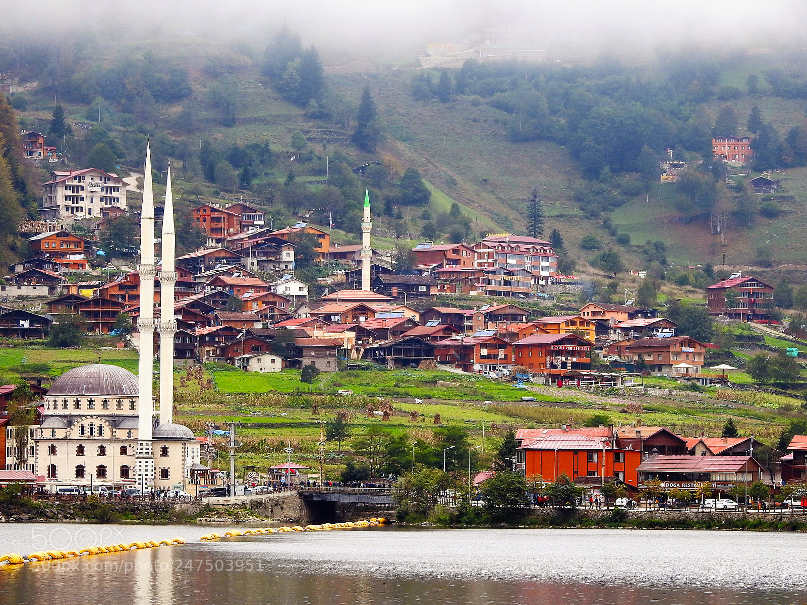 Nikon Coolpix P900 sample photo. Misty evening photography