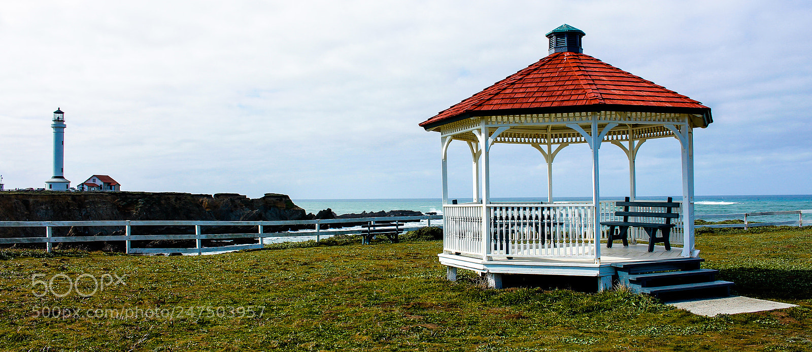 Canon EOS 700D (EOS Rebel T5i / EOS Kiss X7i) sample photo. Gazebo landscape photography