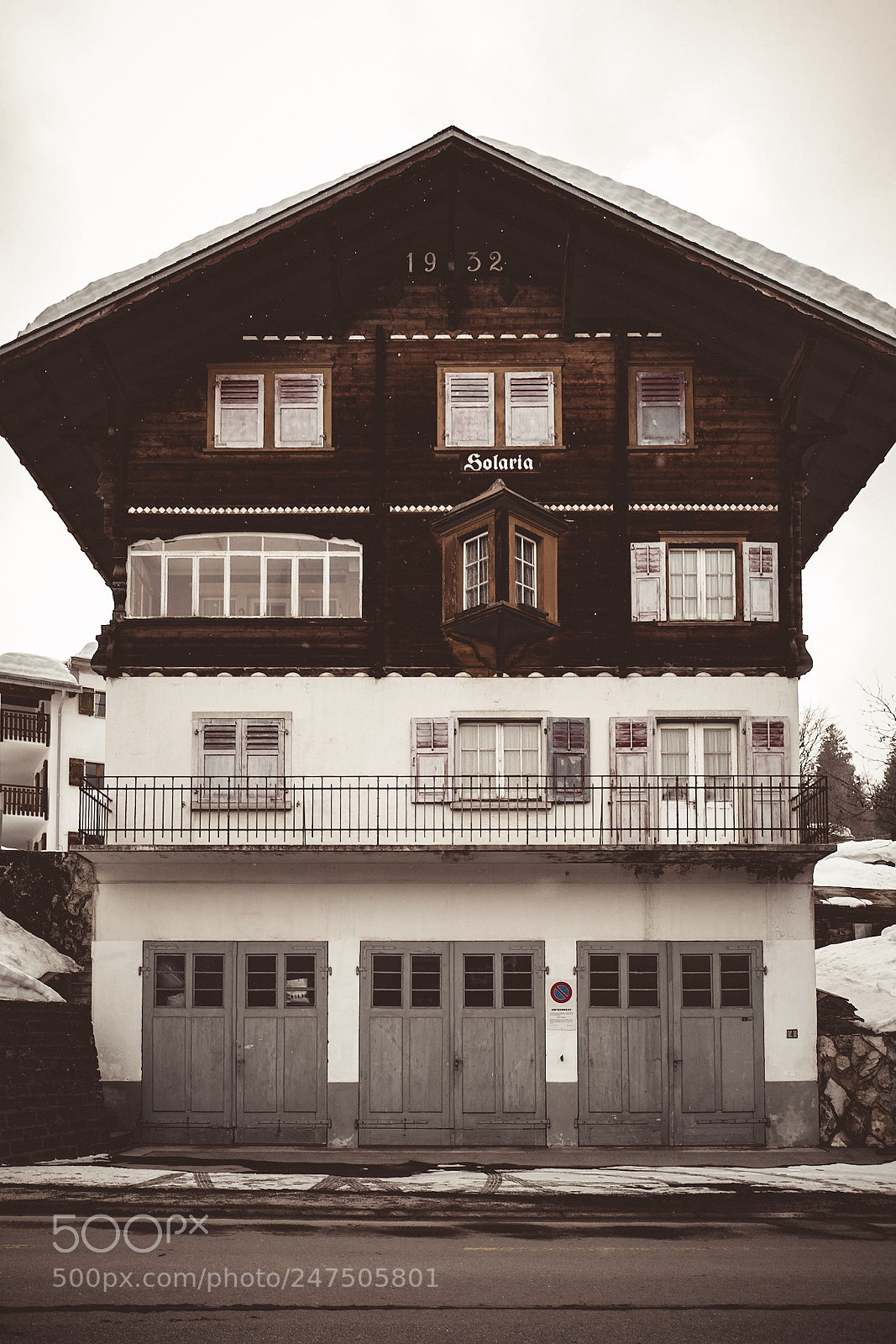 Leica Q (Typ 116) sample photo. Alpine house, flims switzerland. photography