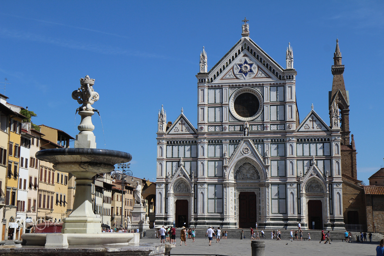 Canon EOS 600D (Rebel EOS T3i / EOS Kiss X5) + Canon EF-S 17-55mm F2.8 IS USM sample photo. Basilica santa croce in florence, italy photography