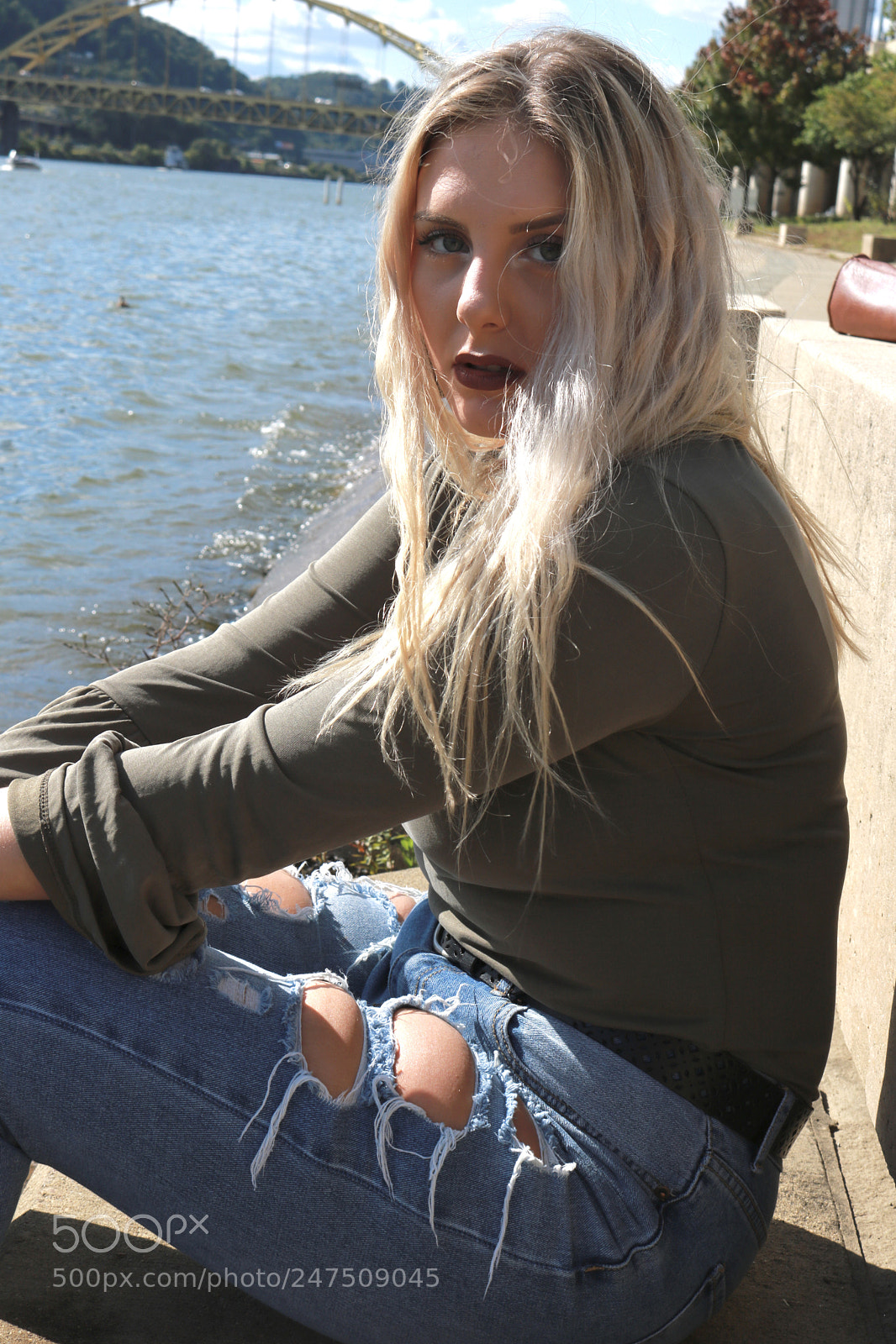 Canon EOS 750D (EOS Rebel T6i / EOS Kiss X8i) sample photo. Abby in pittsburgh photography