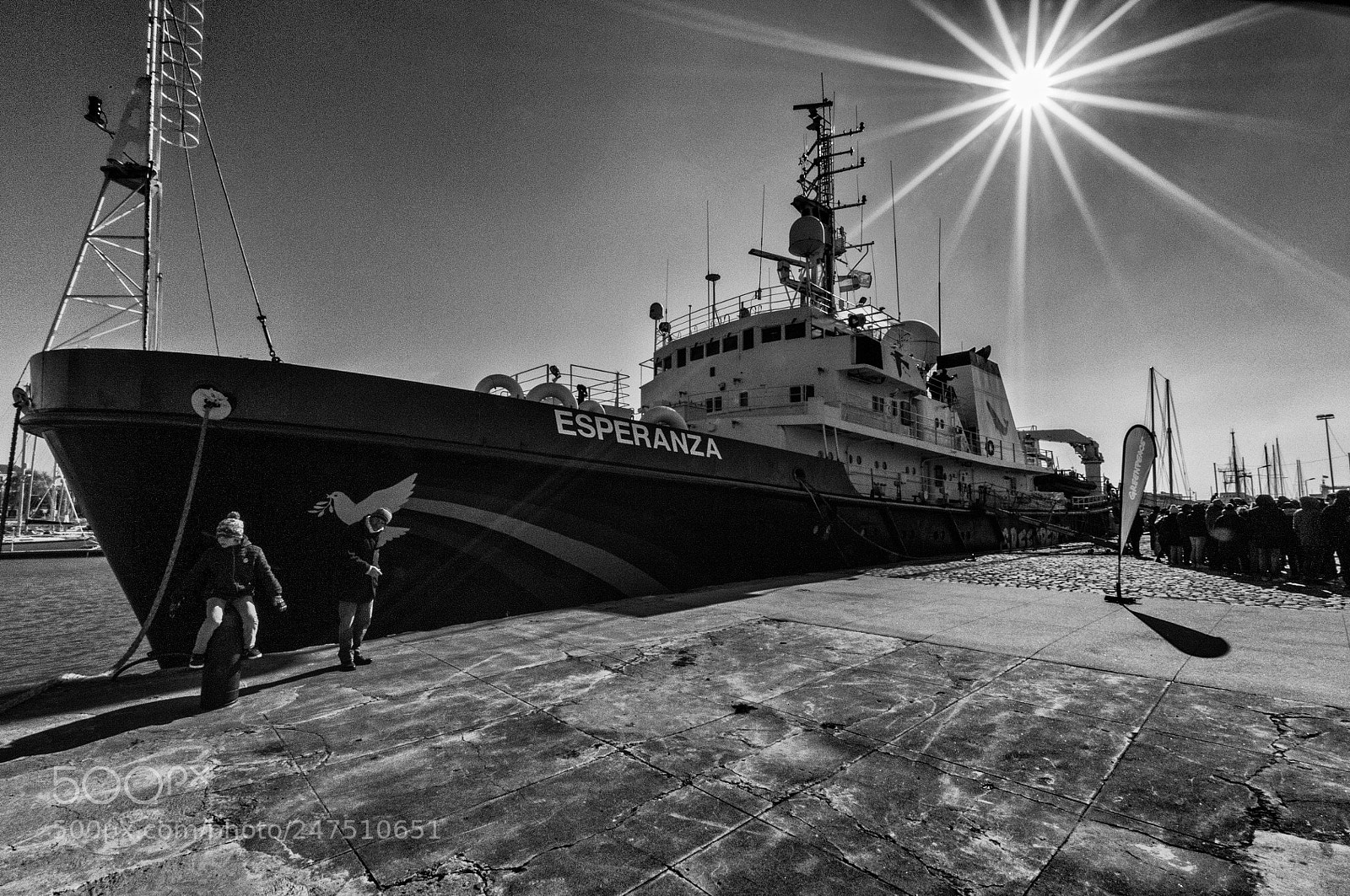 Nikon D300S sample photo. L'esperanza de greenpeace photography
