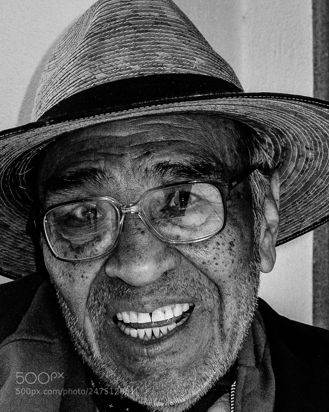 Ricoh GR II sample photo. Candid street portrait in photography