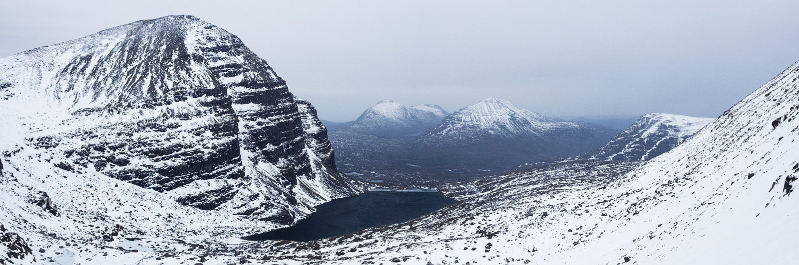 Canon EOS 600D (Rebel EOS T3i / EOS Kiss X5) sample photo. Loch coire mhic fhearchair photography